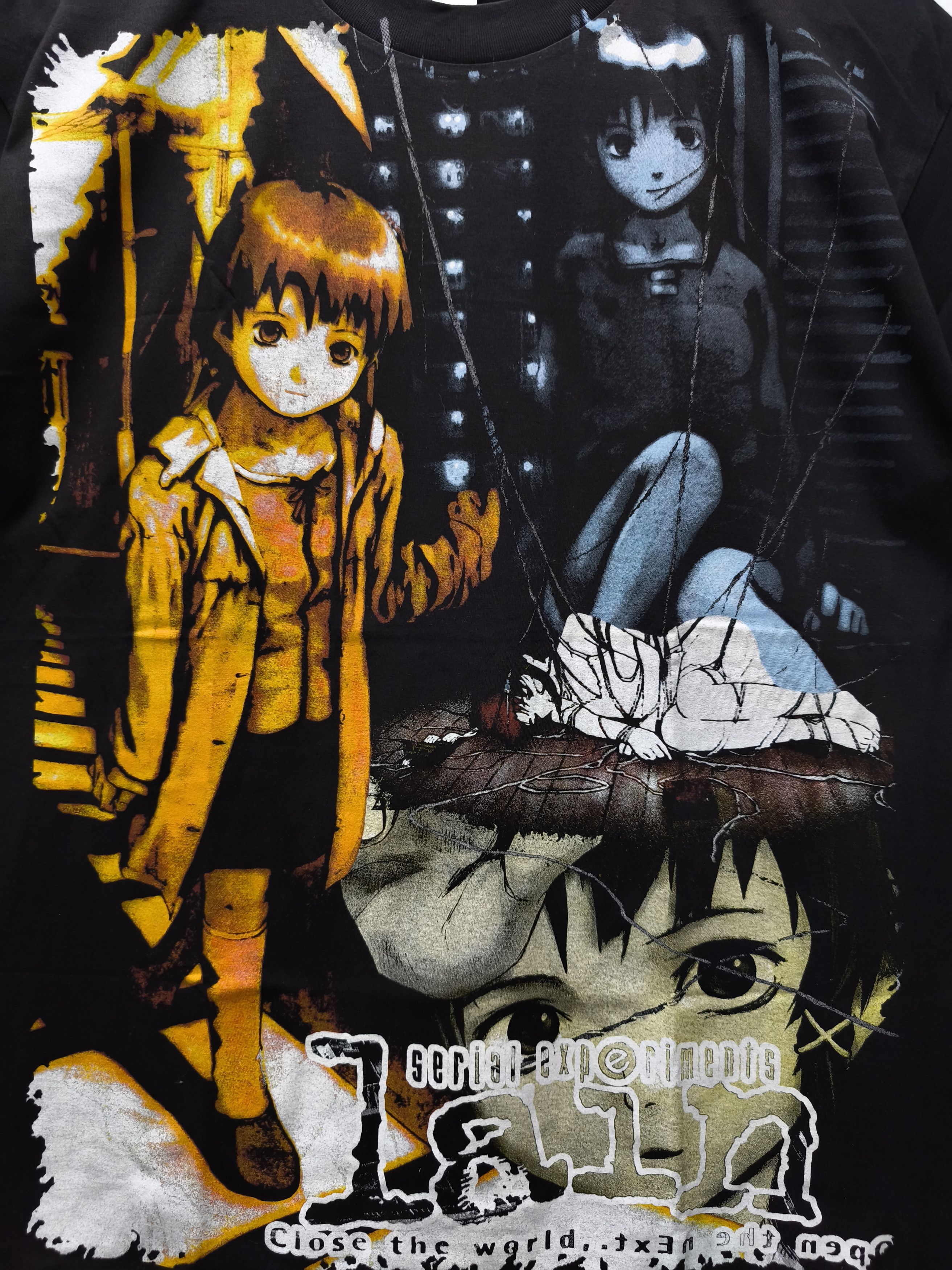 Anime Serial Experiments Lain V3 T-shirt Size US XL / EU 56 / 4 - 2 Thumbnail