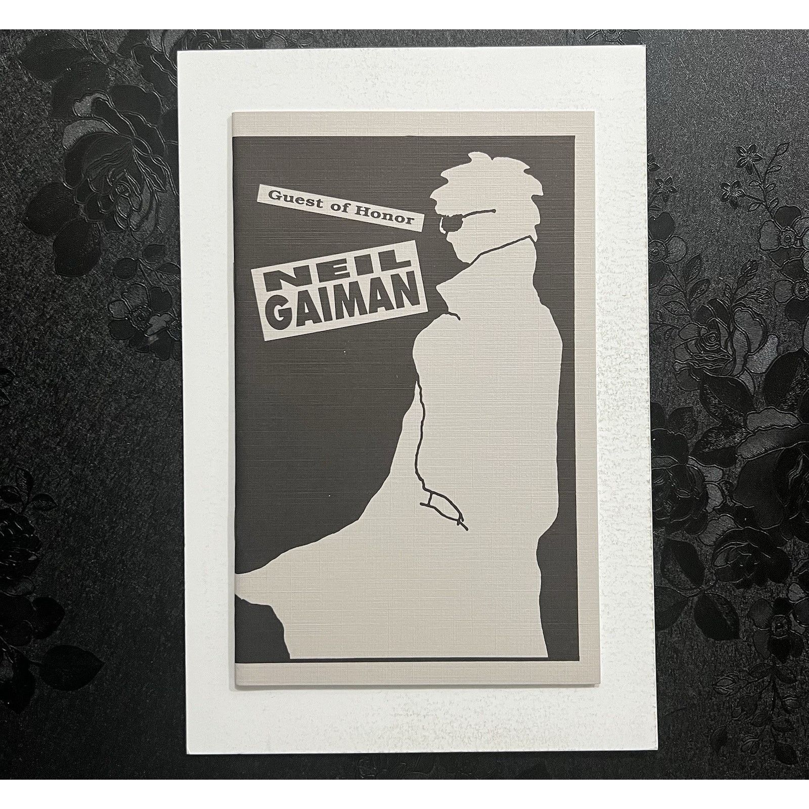 DC Comics Guest of Honor Neil Gaiman Chicago Comicon 1993 Size ONE SIZE - 1 Thumbnail
