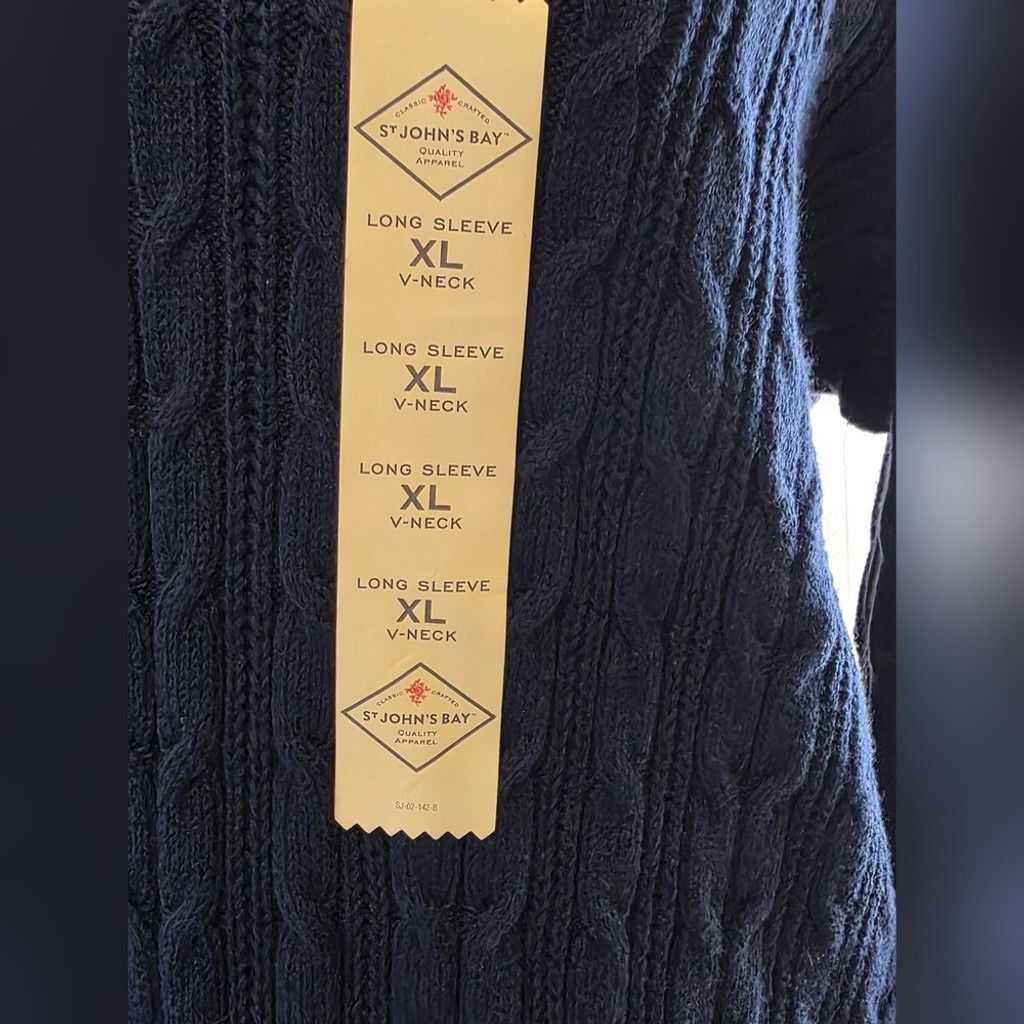 St. Johns Bay St. John's Bay Navy Blue Cable Knit Sweater NWT Size XL / US 12-14 / IT 48-50 - 2 Thumbnail