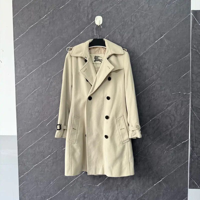 Burberry Burberry Khaki Cotton Women's Trench Coat Size ONE SIZE - 1 Thumbnail