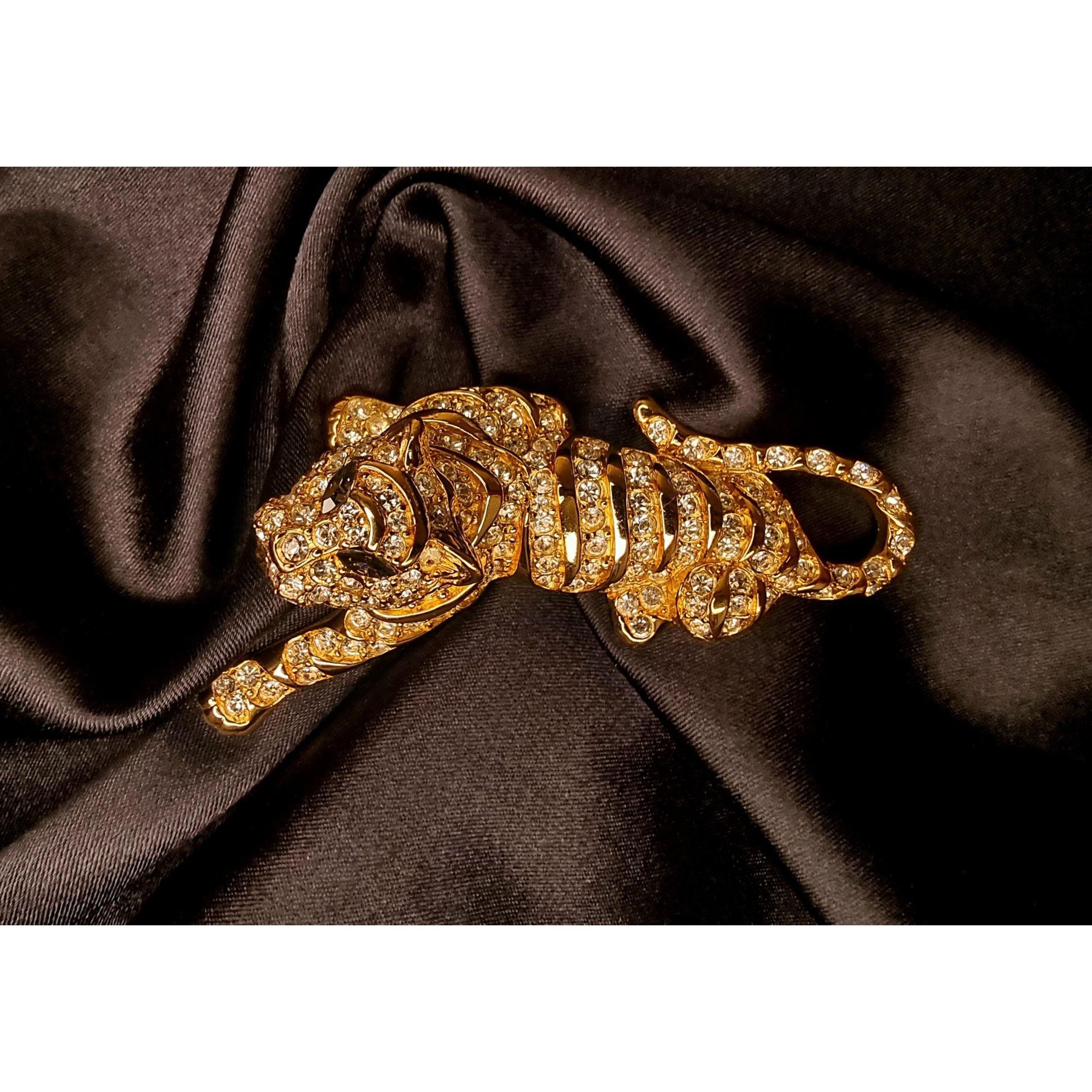 Other Vintage Signed TRIFARI Tiger Large Brooch Pin Gold Plated wi Size ONE SIZE - 4 Thumbnail