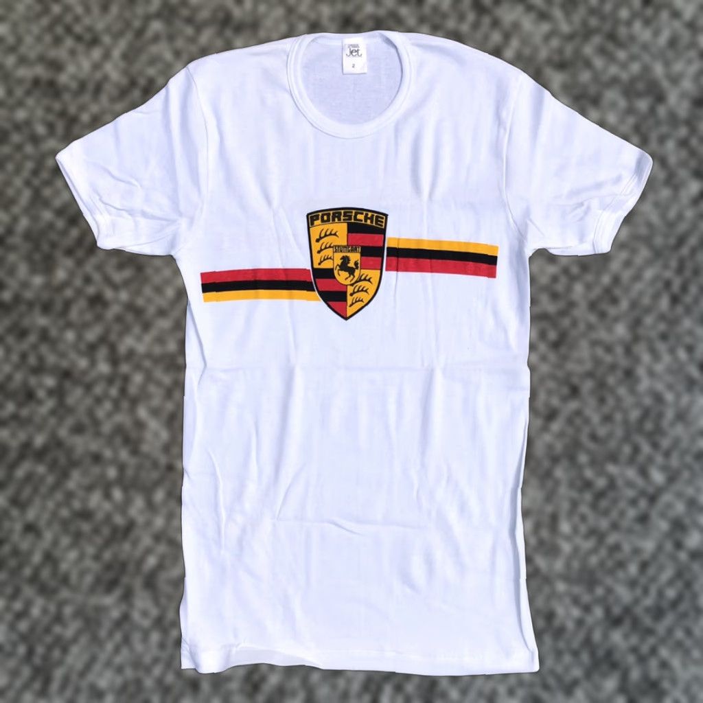 Vintage VINTAGE Porsche T Shirt S White Cotton Logo 80s Cars Sports 80s Men Size US S / EU 44-46 / 1 - 1 Thumbnail