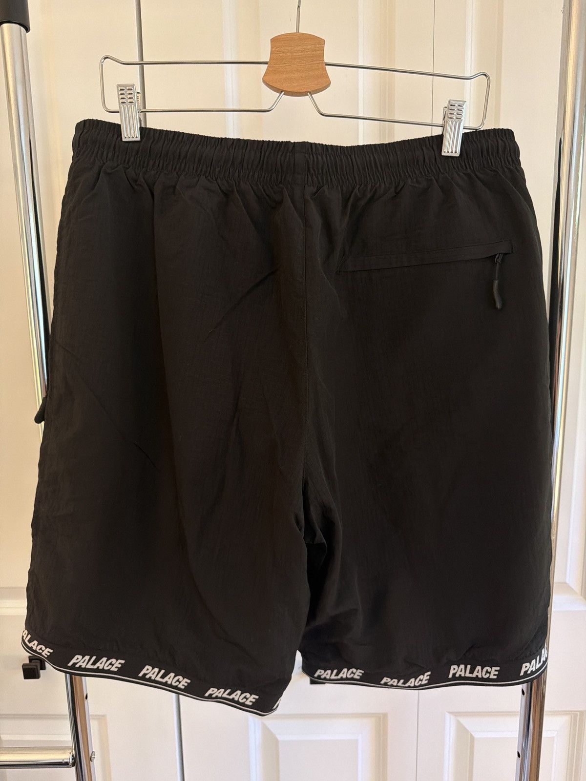 Palace XL Palace Aslan Shell Shorts Size US 34 / EU 50 - 2 Thumbnail