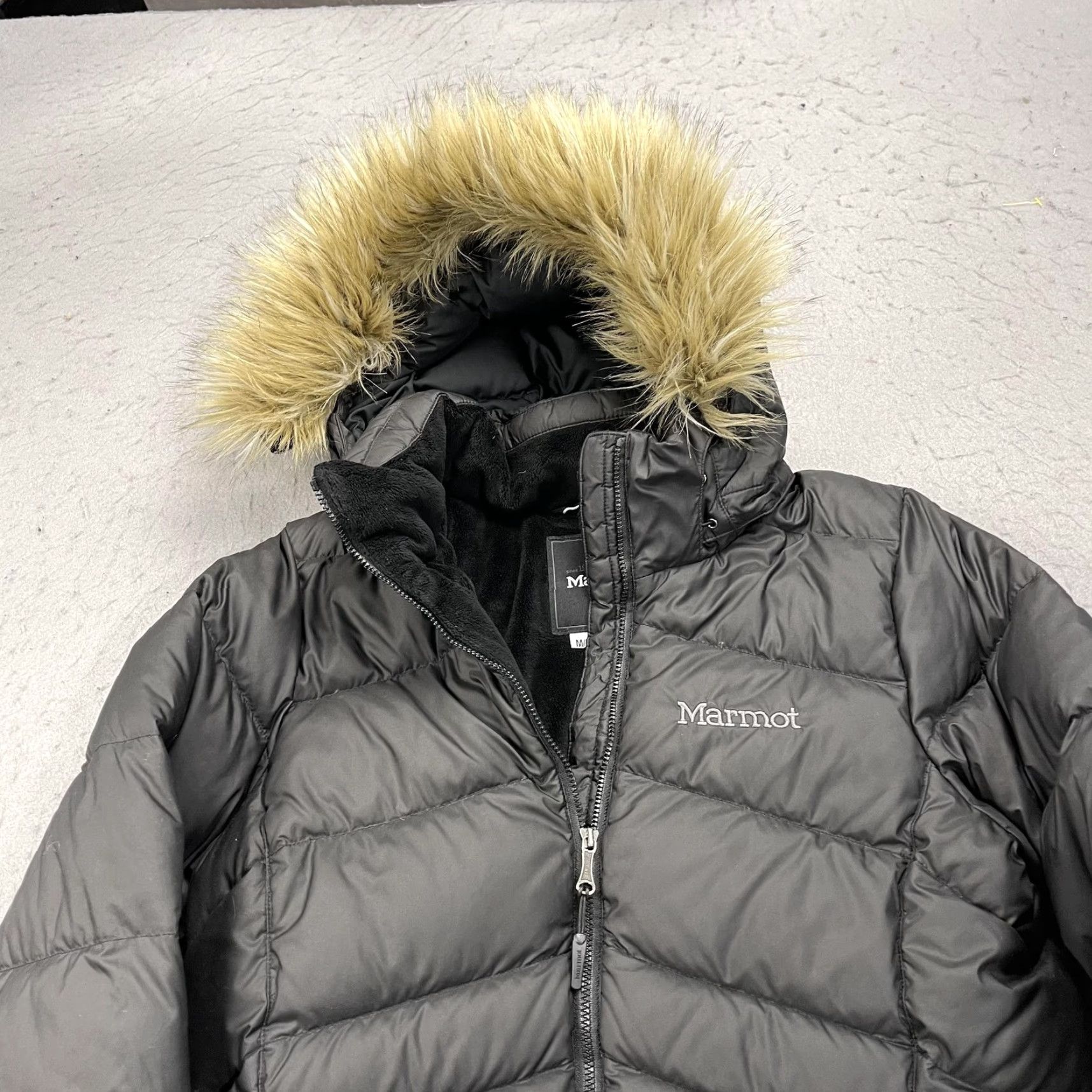 Marmot Marmot Coat Womens Medium Black Down Quilted Hooded Fur Trim Long Puffer Winter Size M / US 6-8 / IT 42-44 - 2 Thumbnail
