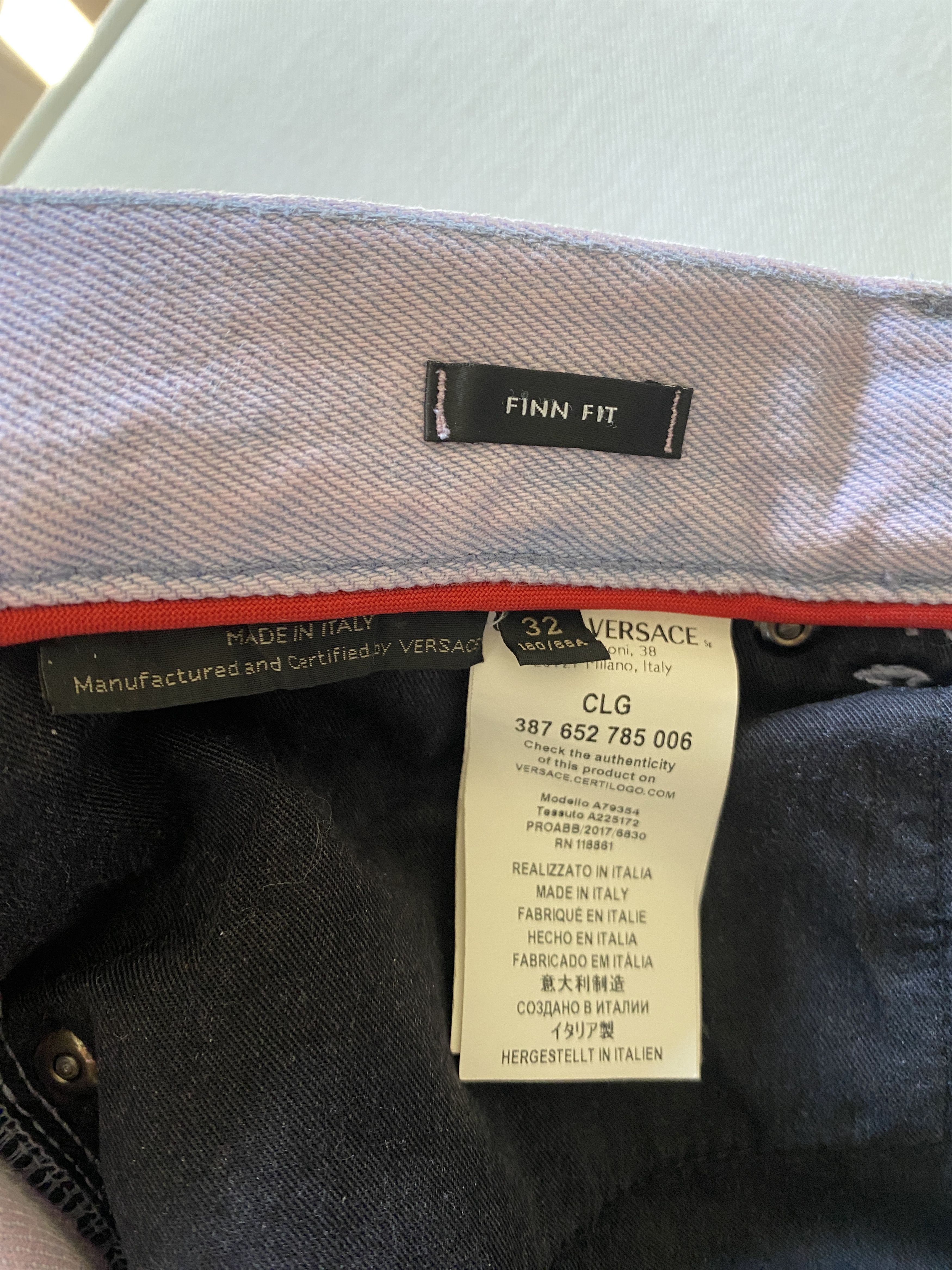 Versace VERSACE pre-loved SLIM FIT JEANS 30, 31 DENIM PANTS Size US 31 - 9 Thumbnail