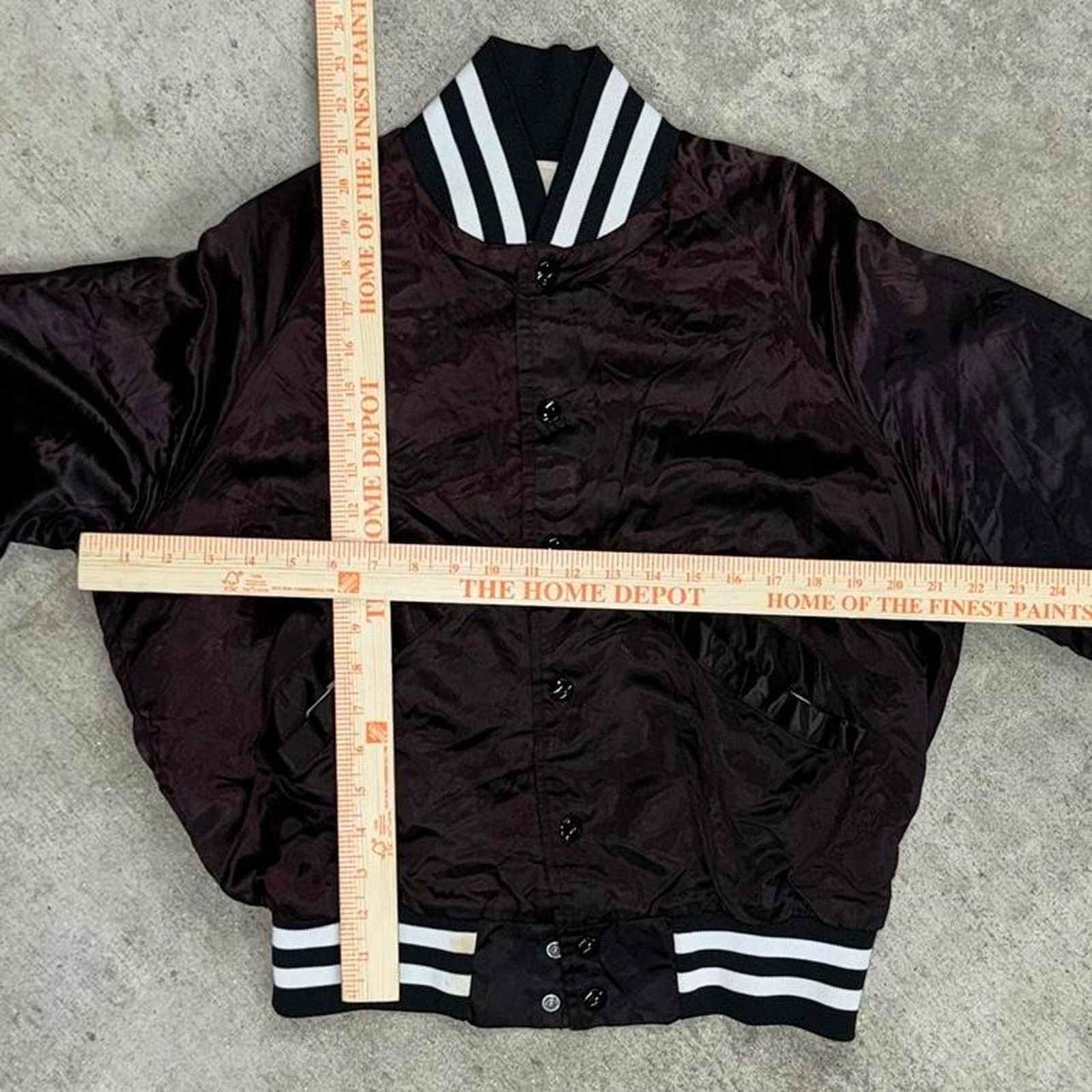 Vintage Vintage nbc 1980's embroidered satin bomber jacket Size US M / EU 48-50 / 2 - 2 Thumbnail
