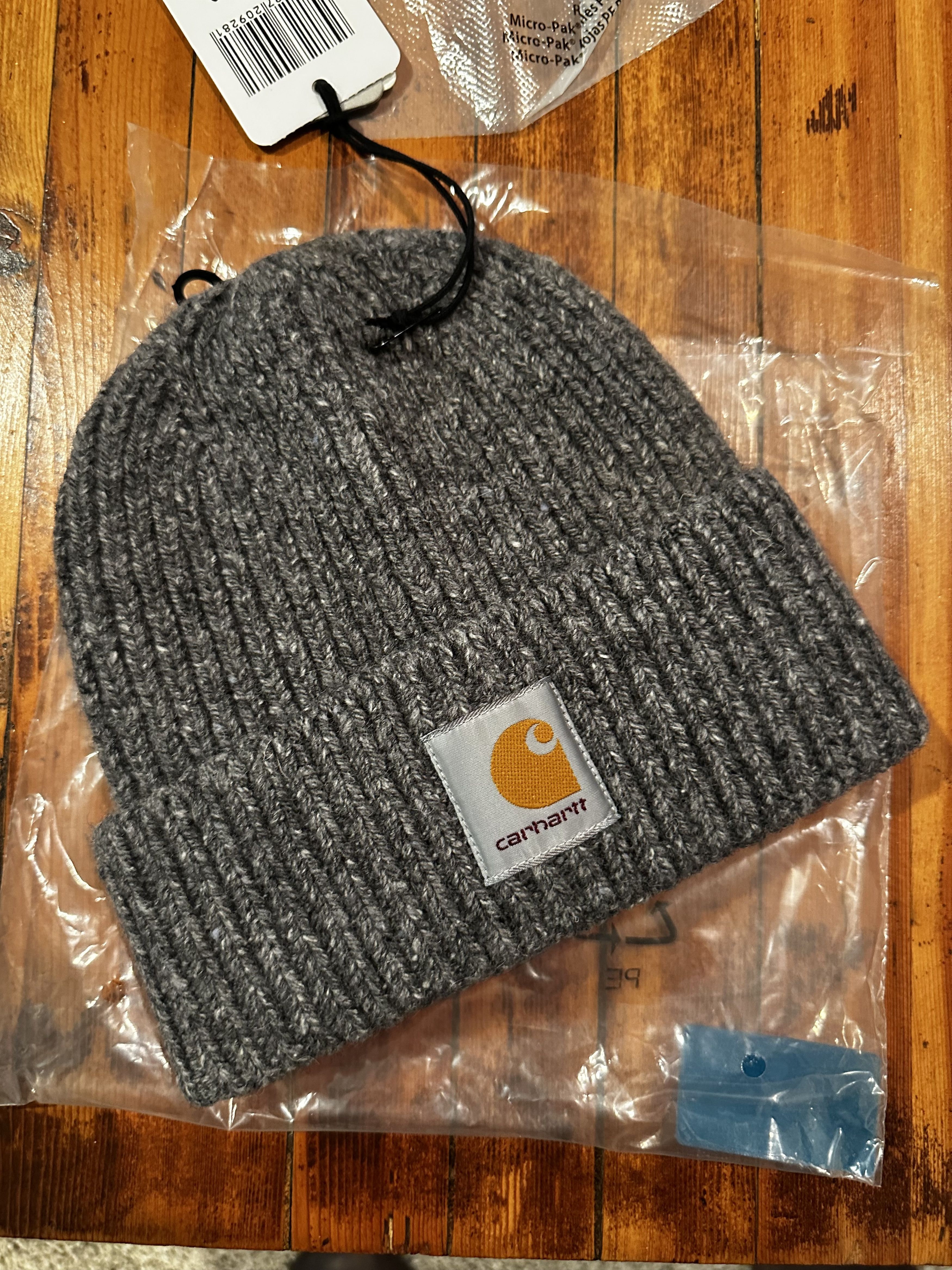 Carhartt Wip **NEW** Anglistic Beanie in Dark Grey Heather Size ONE SIZE - 1 Thumbnail