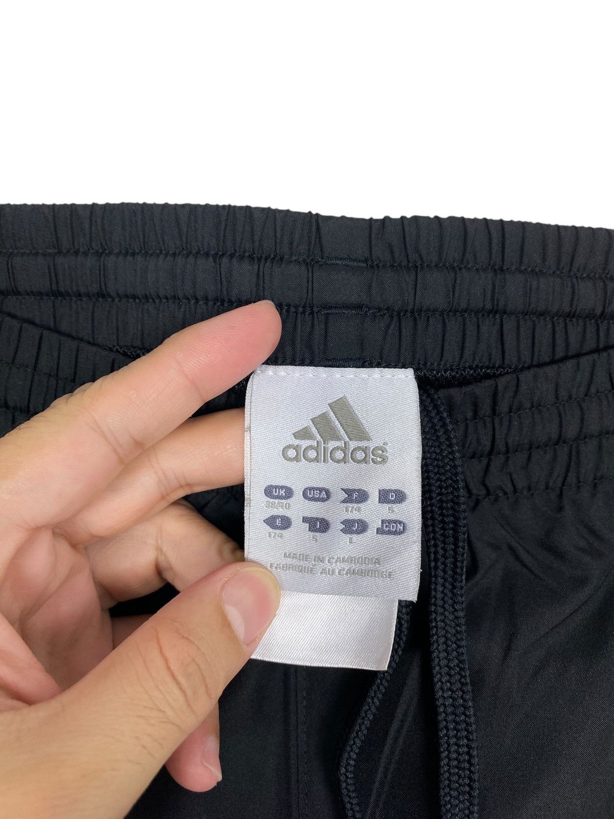 Adidas Rare‼️ Adidas Windbreaker Pants Small Logo Size US 31 - 6 Thumbnail