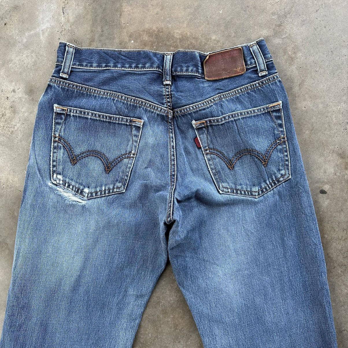 Japanese Brand Vintage Edwin 503 Distressed Faded Denim Jean Pant W31 Size US 31 - 12 Thumbnail