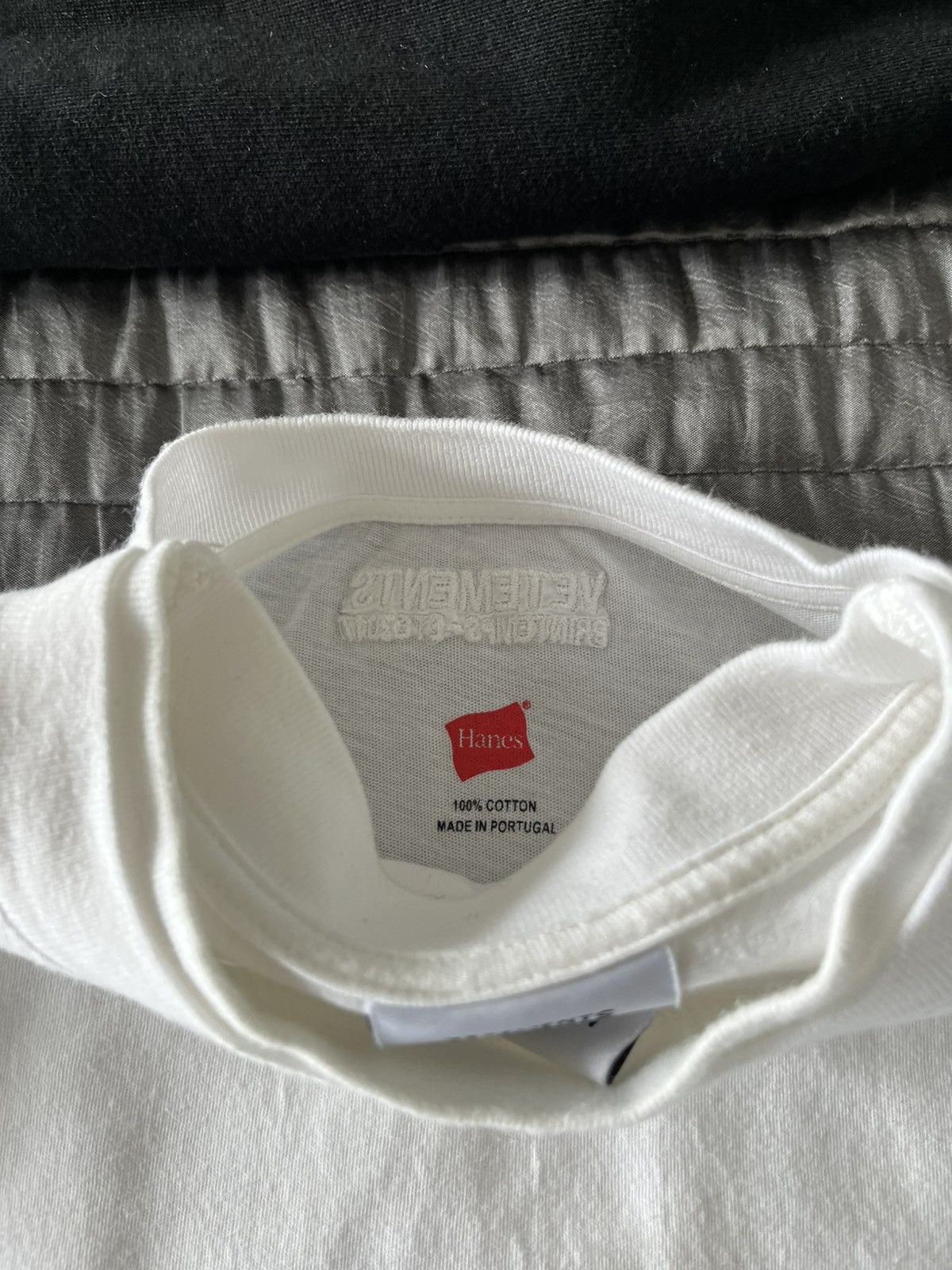 Vetements Vetements Pour Femme x Hanes Double Layer Longsleeve Tee Size US L / EU 52-54 / 3 - 4 Thumbnail