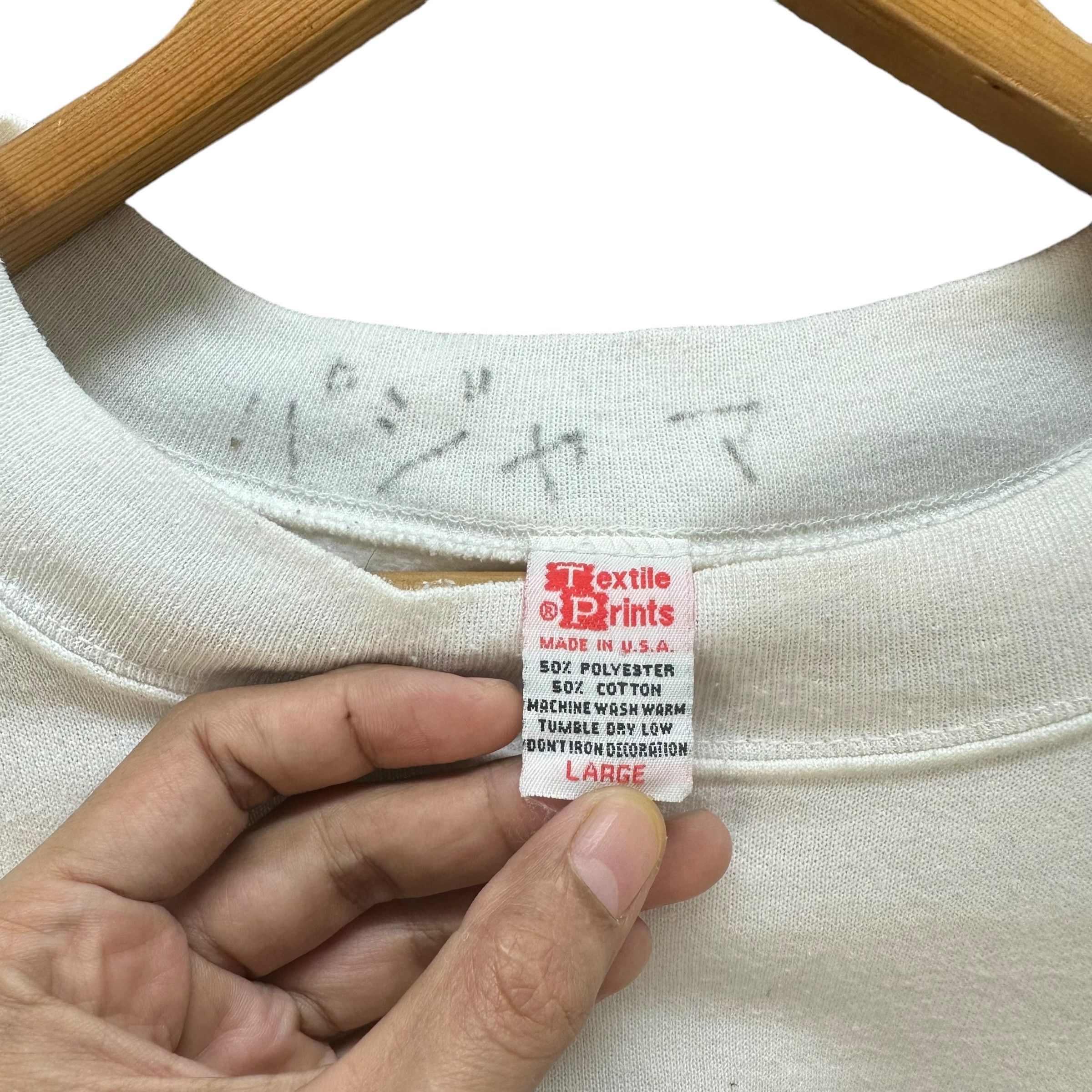 Other VINTAGE HAVARD UNIVERSITY SWEATSHIRTS #8720-022 Size US L / EU 52-54 / 3 - 7 Thumbnail