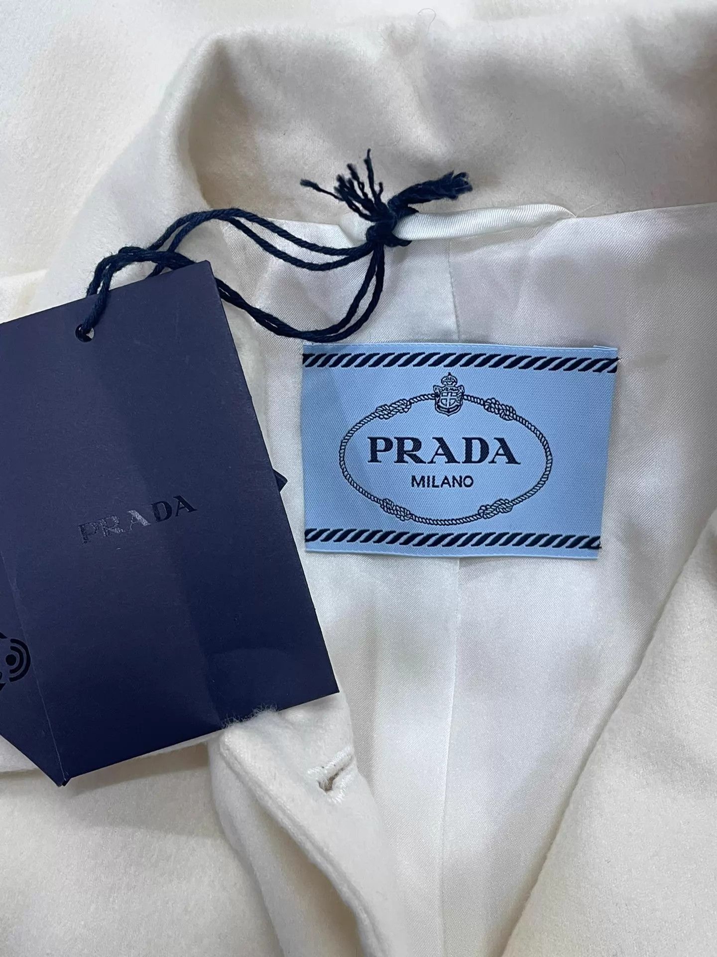 Prada Prada Women's Ivory Cashmere Overcoat 38 Size XS / US 0-2 / IT 36-38 - 4 Thumbnail