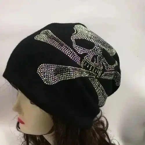 Other Gothic Black Skull Rhinestone Knitted Beanie Hats Size ONE SIZE - 3 Thumbnail