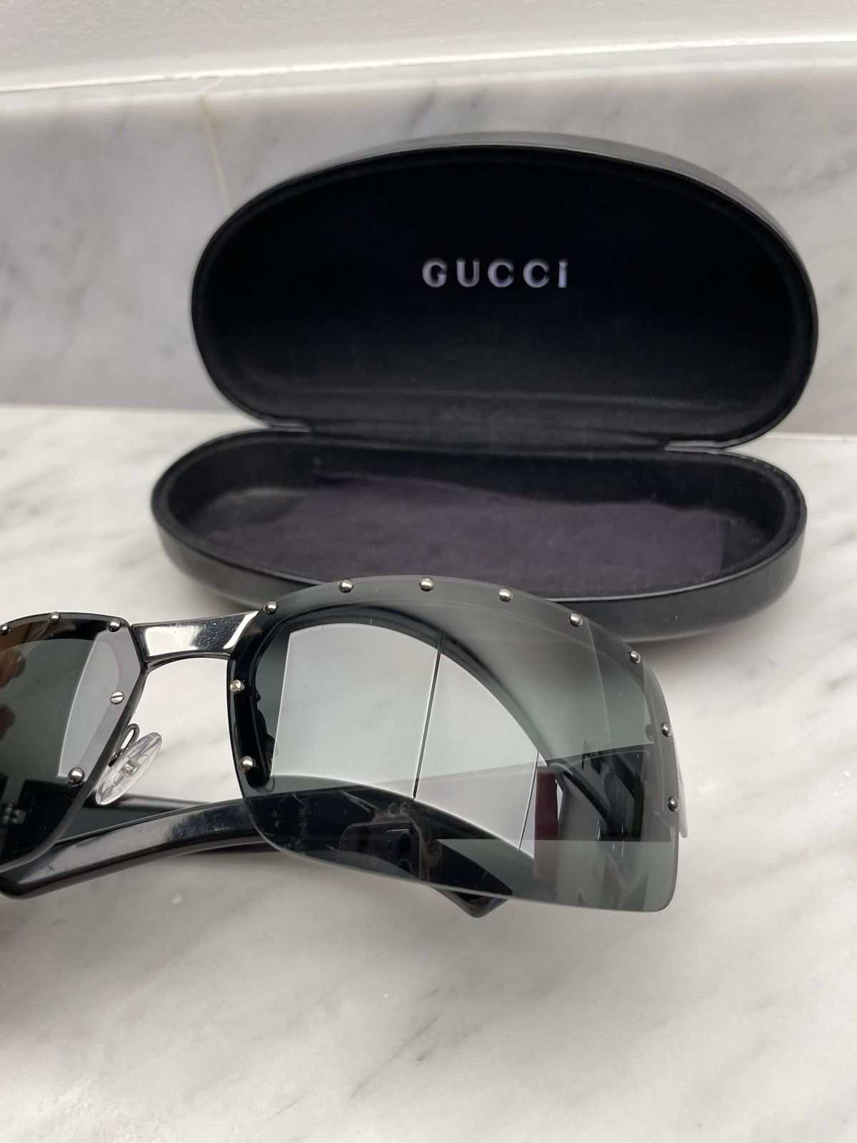 Gucci Gucci gg1823 🔥 gothic sunglasses mask monogram arms Size ONE SIZE - 8 Thumbnail
