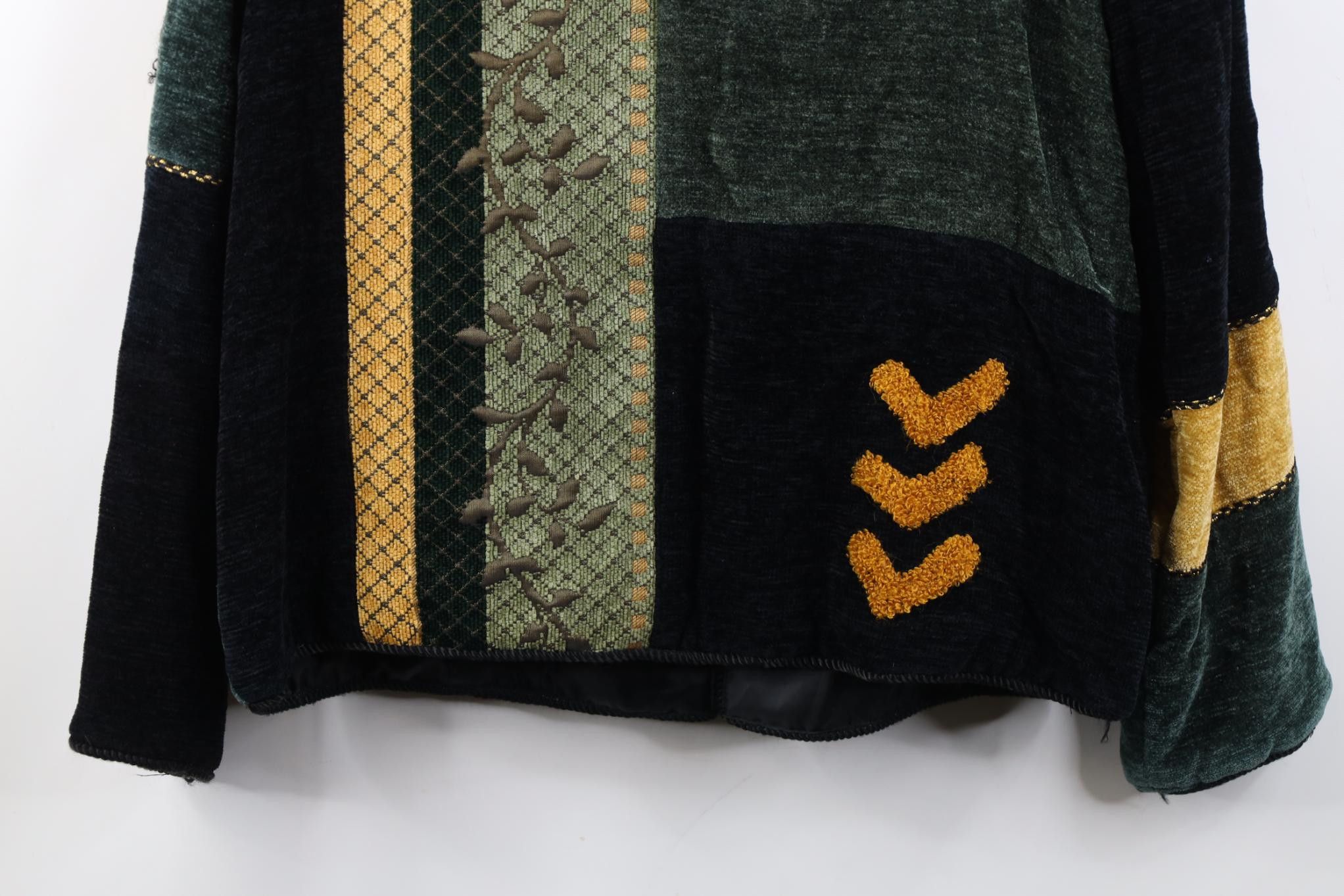 Vintage Vintage 90s Streetwear Chenille Patchwork Art Toggle Jacket Size M / US 6-8 / IT 42-44 - 13 Thumbnail