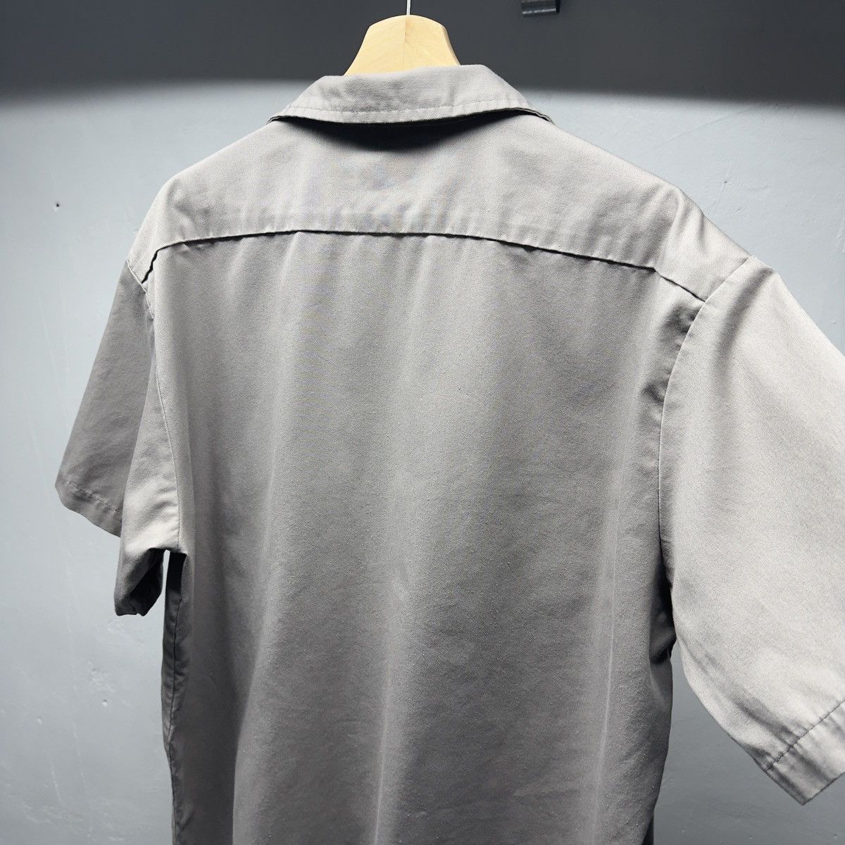 Vintage Dickies Thrashed Faded Work Mechanic Garage Shirt ERD Grunge Size US XL / EU 56 / 4 - 7 Thumbnail