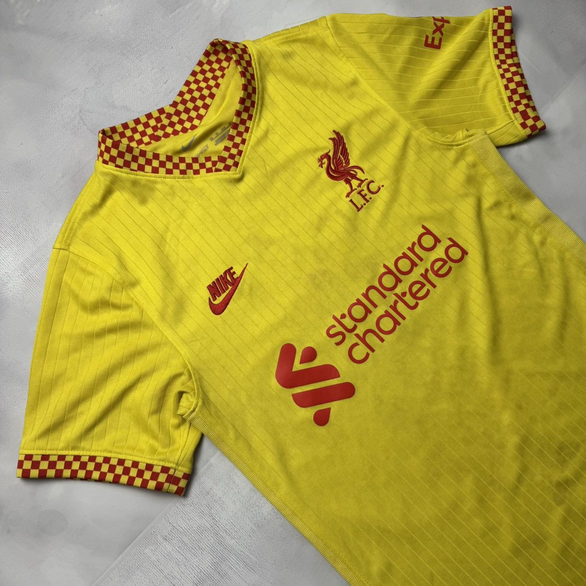 Nike Nike Liverpool 2021-22 Third Jersey Yellow Red Check XS Size US XS / EU 42 / 0 - 5 Thumbnail