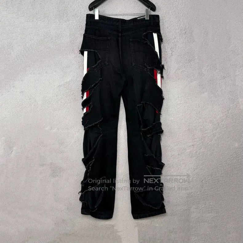 Balenciaga Balenciaga size M Double Layer Distressed Destroyed Jeans Size US 27 - 2 Thumbnail