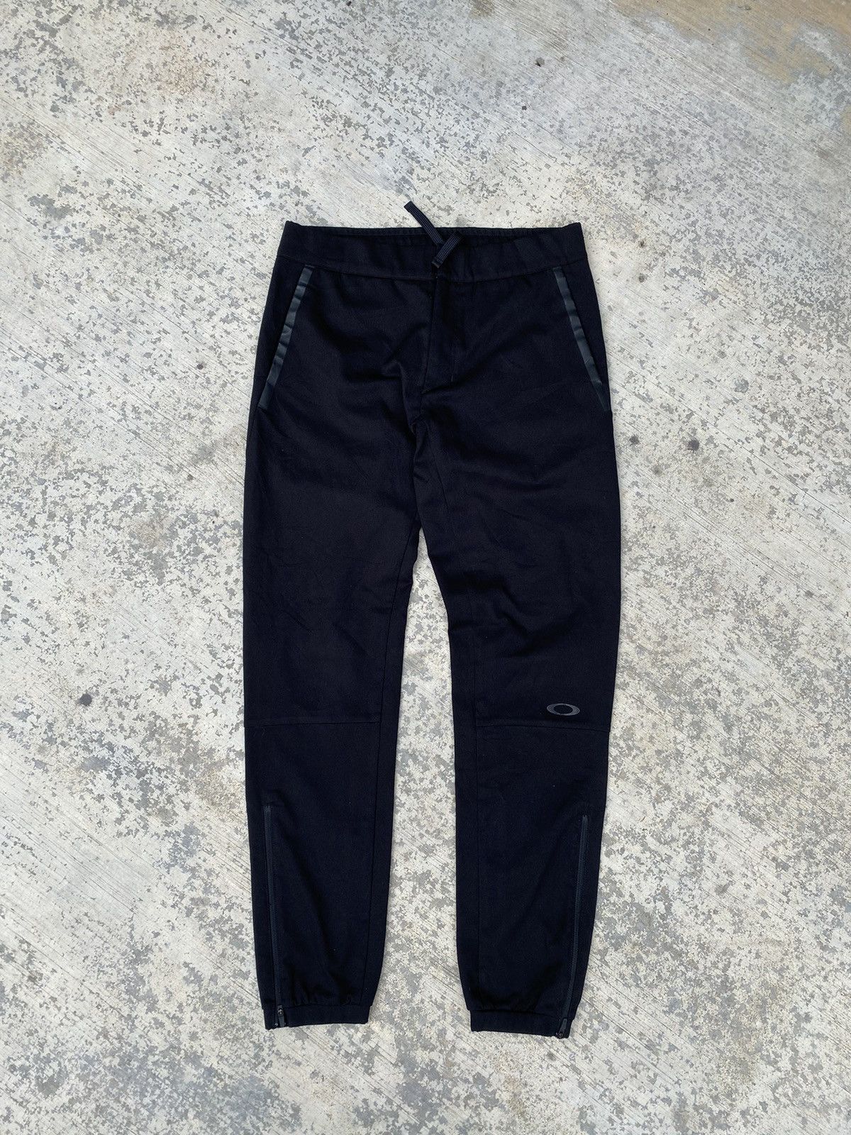 Oakley Oakley jogger pants Size US 31 - 1 Thumbnail