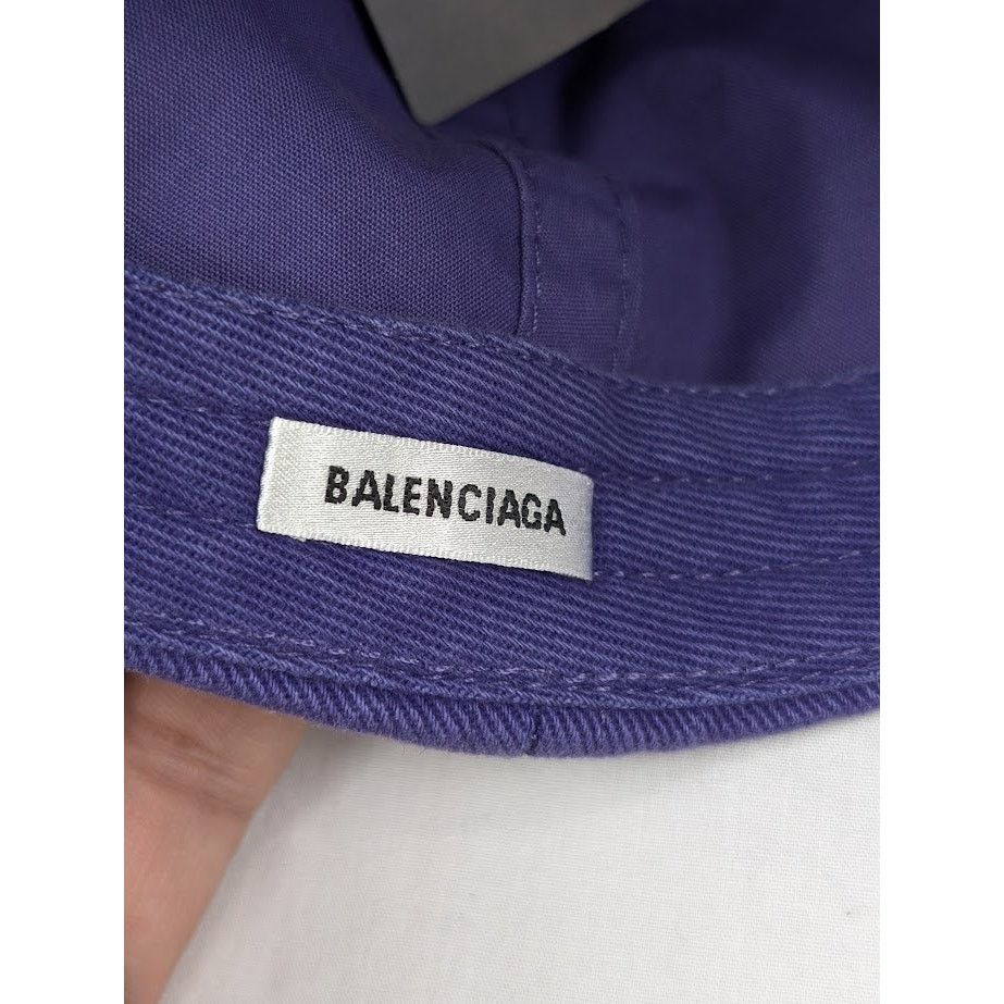 Balenciaga o1rshd1 Size: S / Cotton Drill Snowboard Hat/Cap in White Size ONE SIZE - 18 Thumbnail