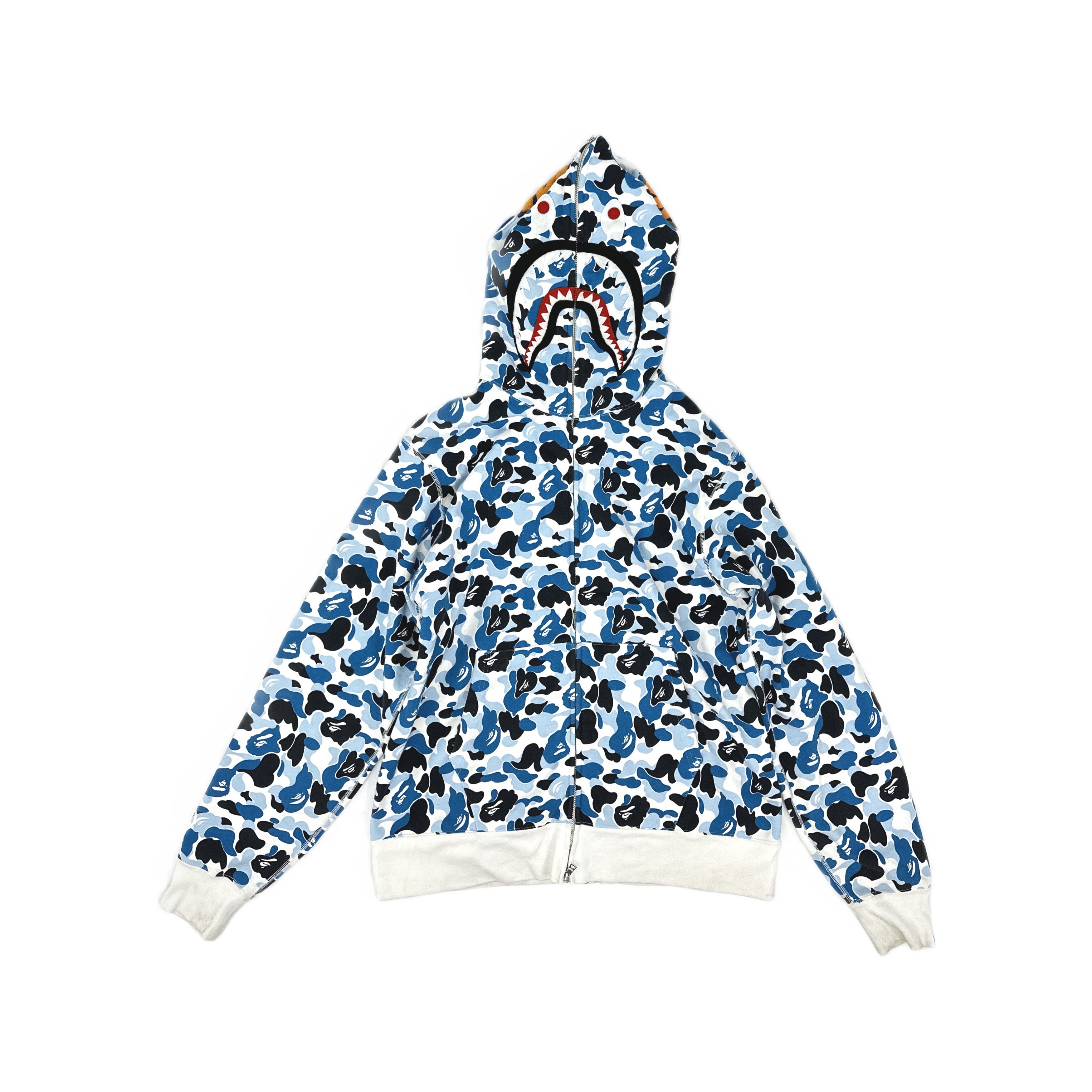 Bape A Bathing Ape Blue Camo Shark Hoodie Size XL Size US XL / EU 56 / 4 - 1 Thumbnail