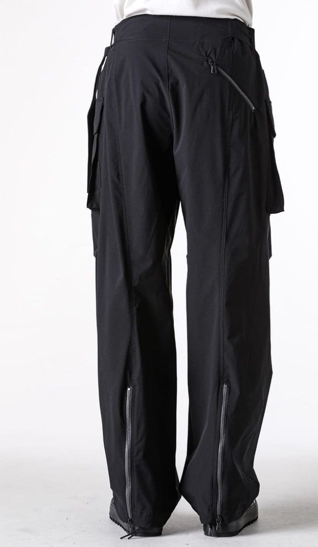 The Viridi-anne NWT $610 f/w25 Stretch Tech Cargo Pants Size US 34 / EU 50 - 6 Thumbnail