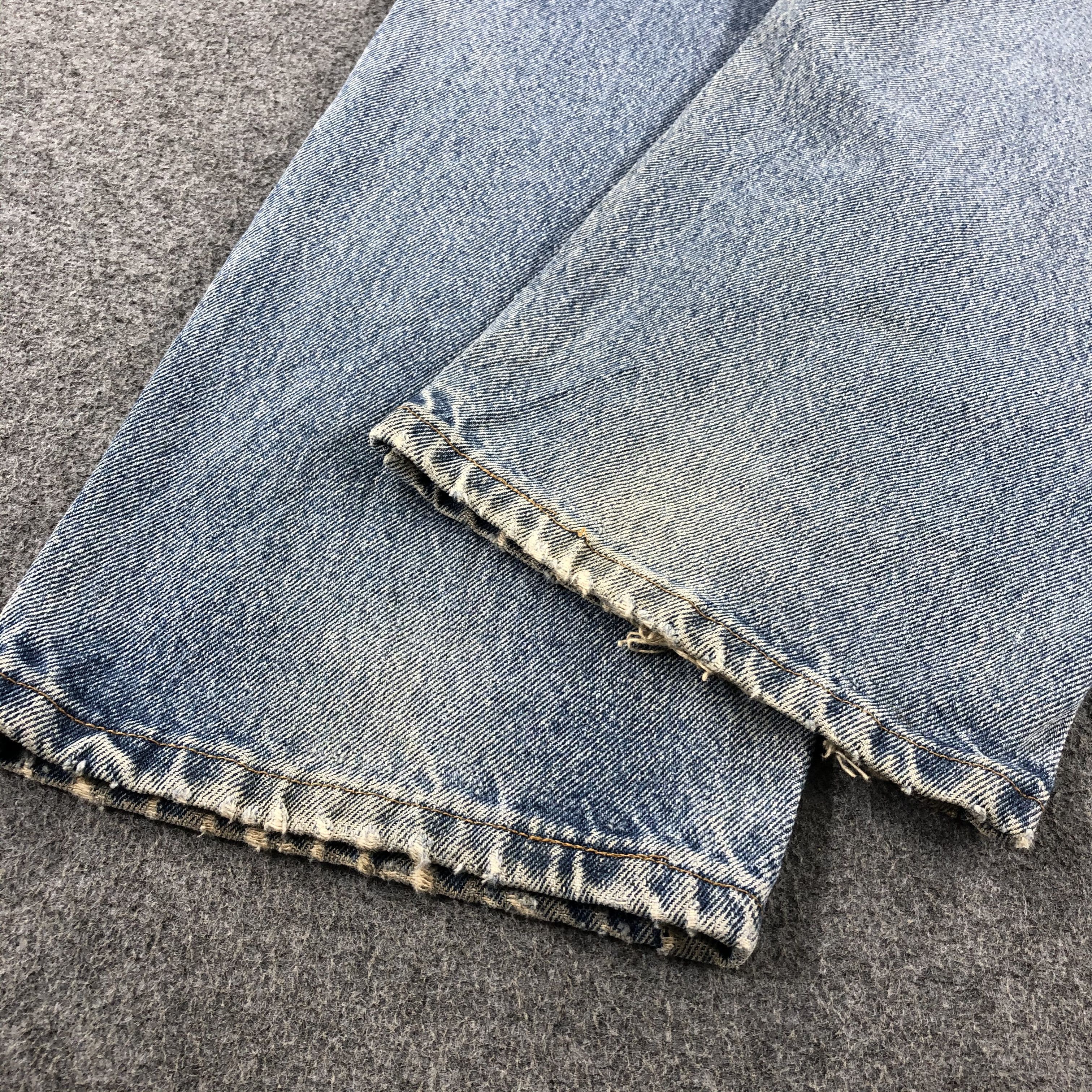 Vintage Vintage Blue Wash Wrangler Jeans-J2314 Size US 30 / EU 46 - 6 Thumbnail