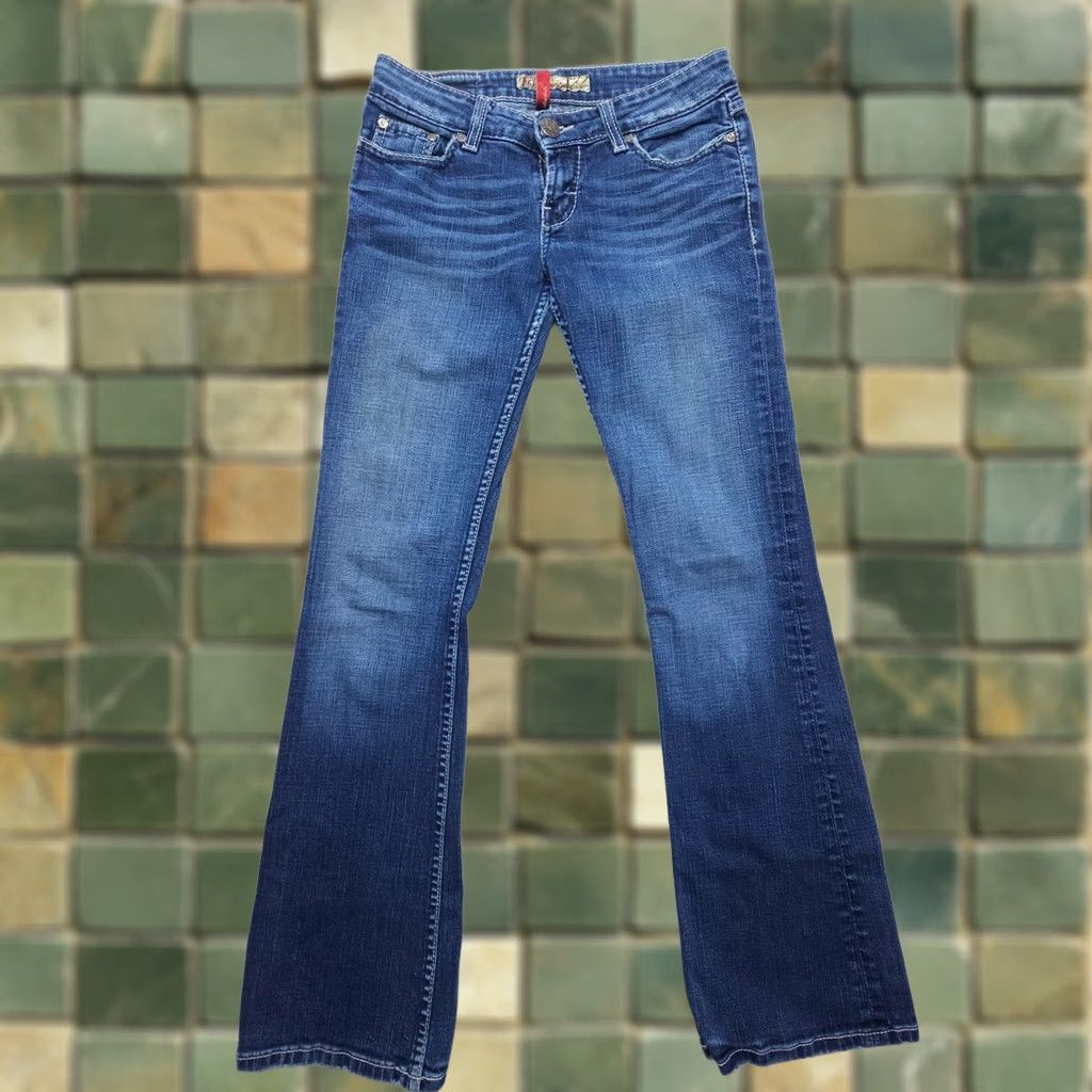 Vintage BuckIe Buckle BKE Madison Low Rise Boot Flare Jeans 26x31.5 Dark Wash Denim Blue Women Regular Jeans Size 26" / US 2 / IT 38 - 1 Thumbnail