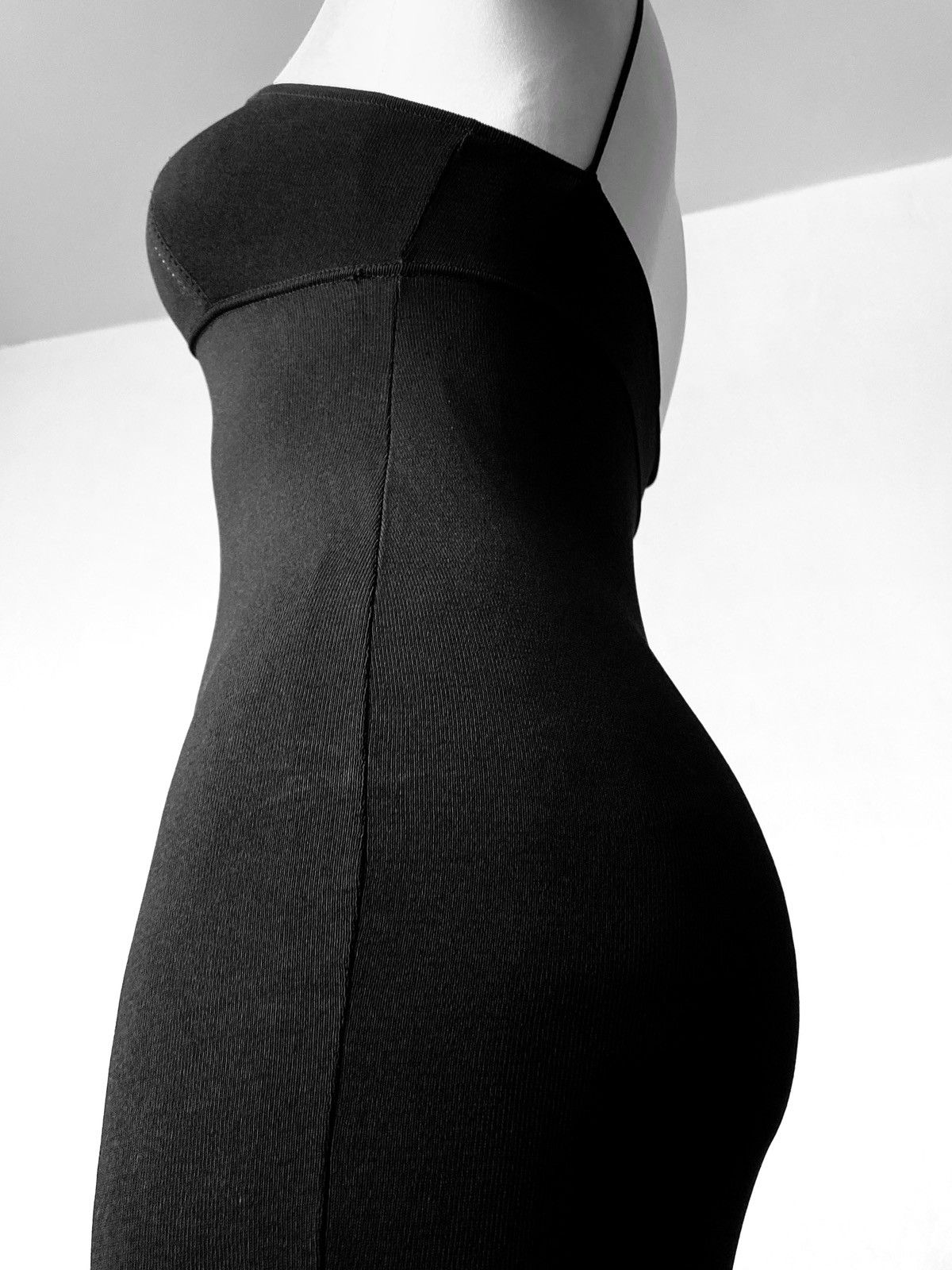 Gucci Iconic Tom Ford for Gucci S/S 1999 Bodycon Black Dress Size XS / US 0-2 / IT 36-38 - 16 Thumbnail