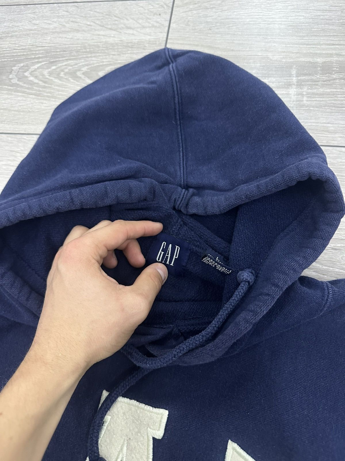 Gap Gap Vintage Boxy Fit Made in USA 90s Sun-faded Hoodie Size US L / EU 52-54 / 3 - 6 Thumbnail