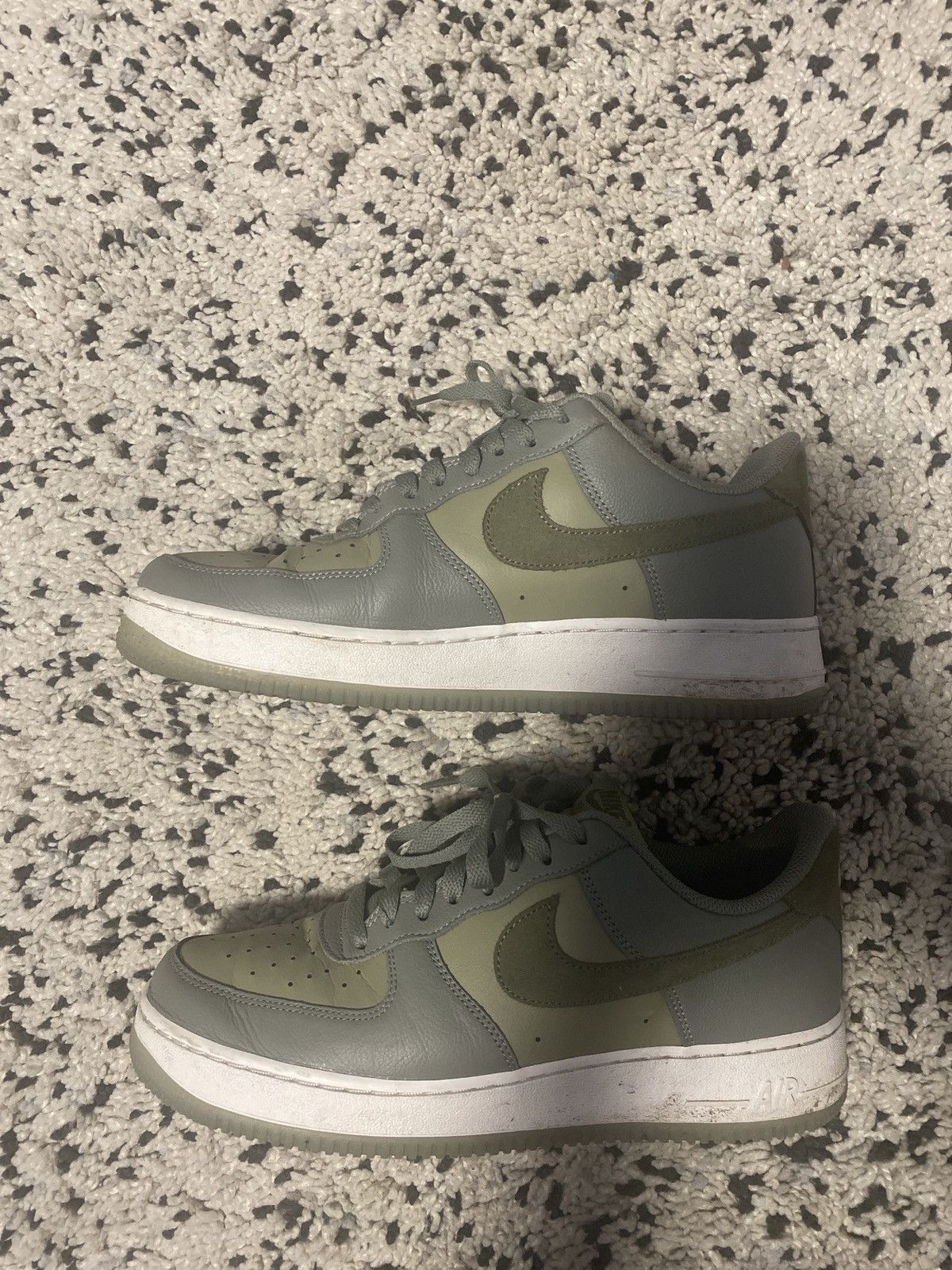 Nike Nike AF1 Olive Colorway Size US 9 / EU 42 - 4 Thumbnail