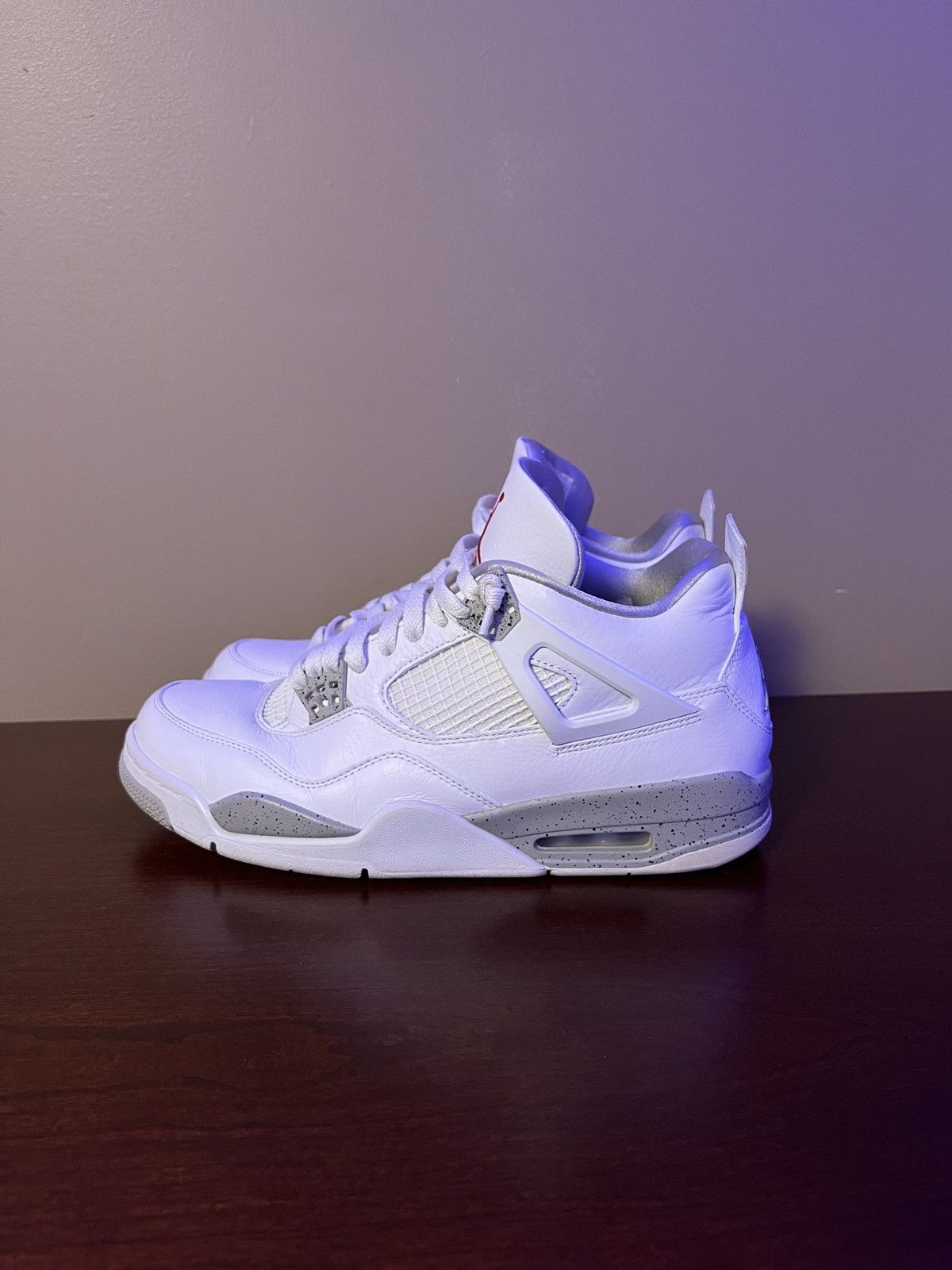 Jordan 4 “White Oreo”