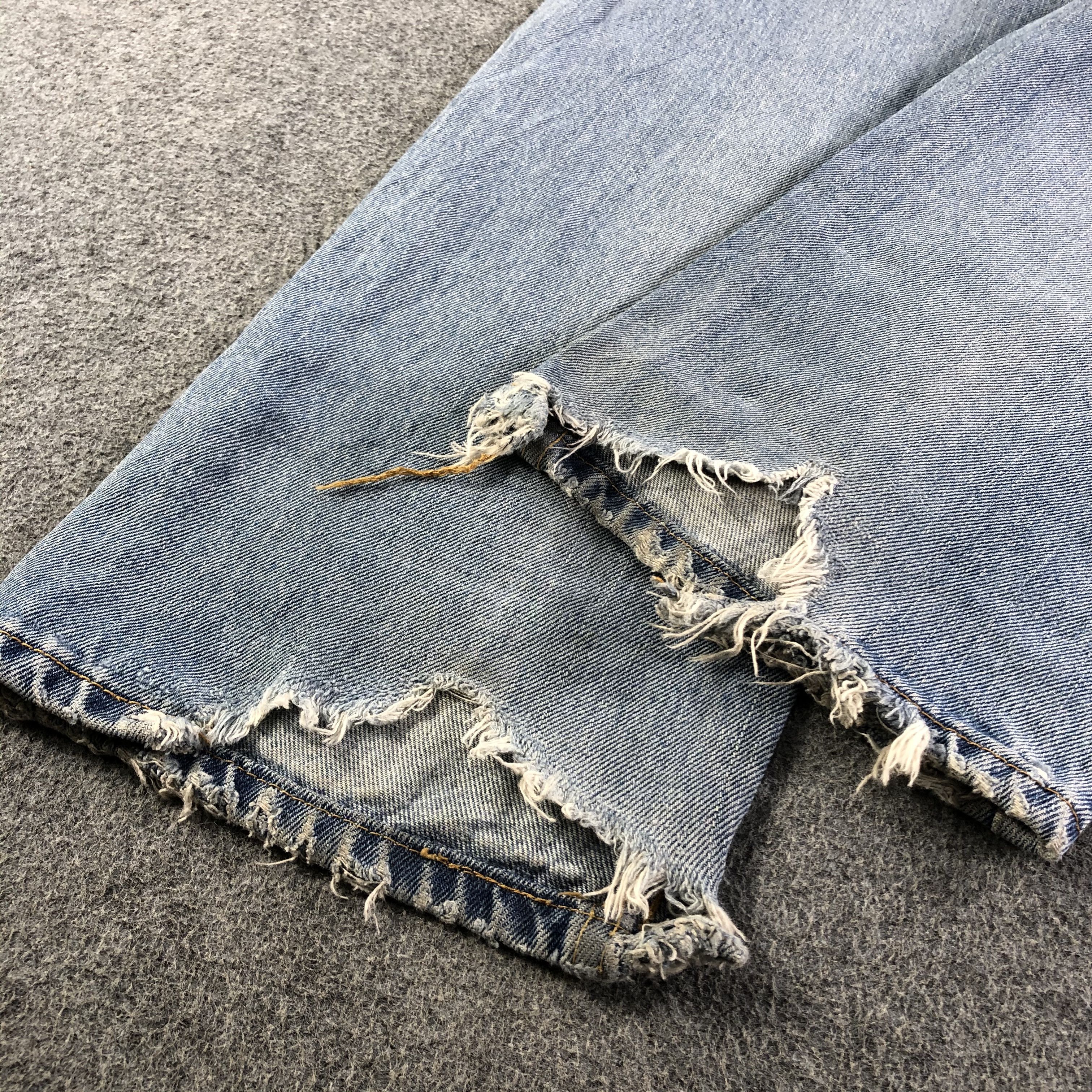 Levi's Vintage Levis 505 Jeans-J3386 Size US 35 - 6 Thumbnail