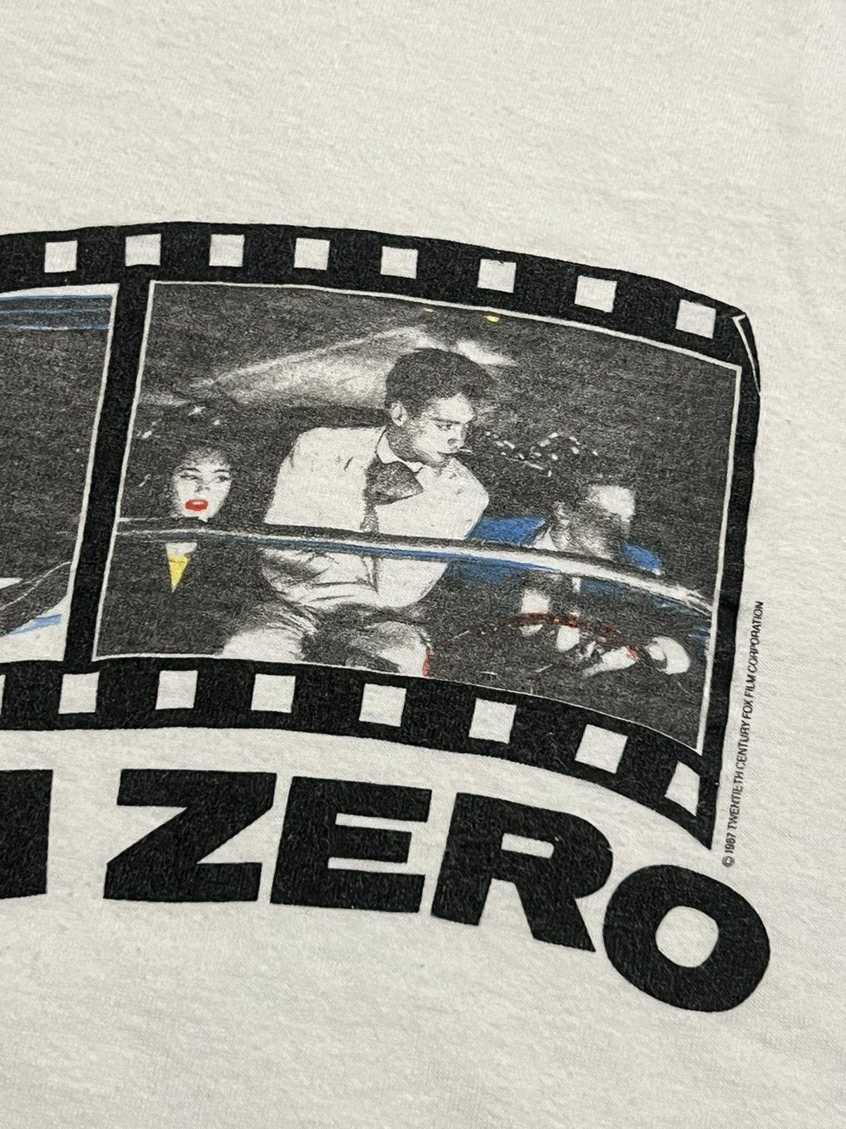 Vintage Vintage 1987 "Less Than Zero" Tee Size US S / EU 44-46 / 1 - 4 Thumbnail