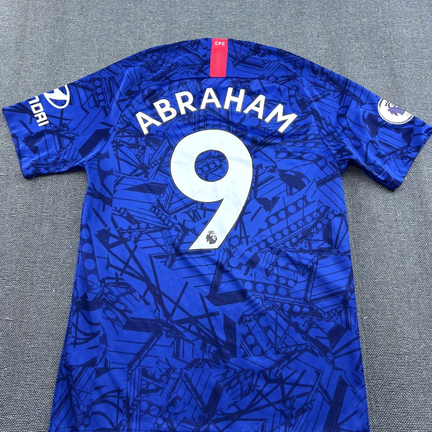 Nike Nike Chelsea 2019-2020 Mens Home Jersey Short Sleeve Blue #9 Timmy Abraham Adult S Medical? Size US S / EU 44-46 / 1 - 2 Thumbnail