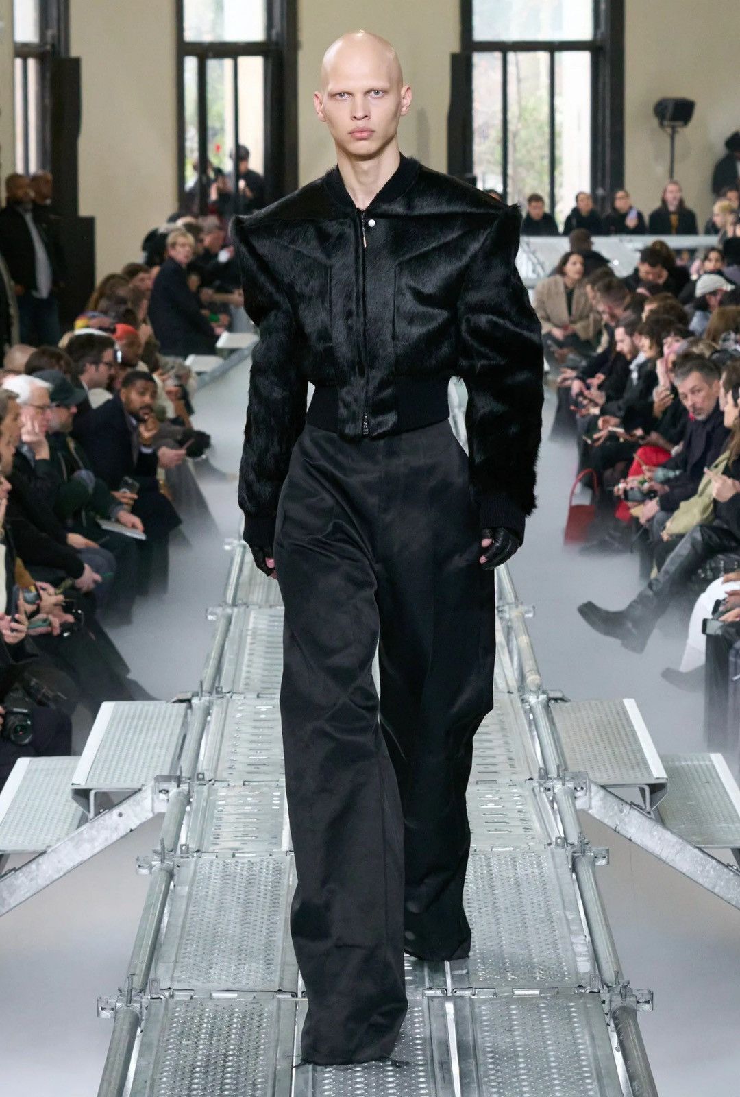 Rick owens23FW LHL EDFU flight