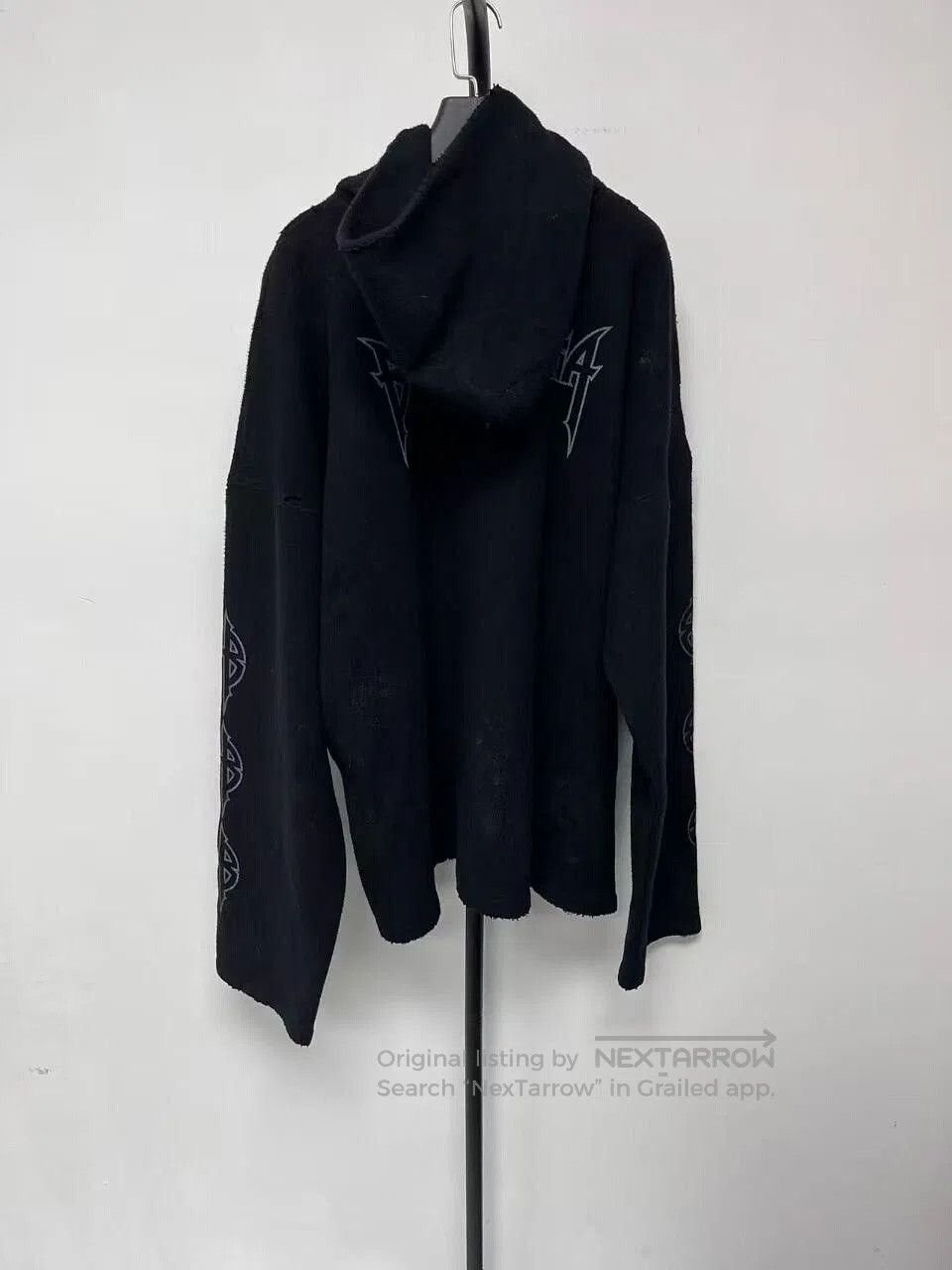 Balenciaga black balenciaga hoodie with moon pattern. Size US M / EU 48-50 / 2 - 2 Thumbnail
