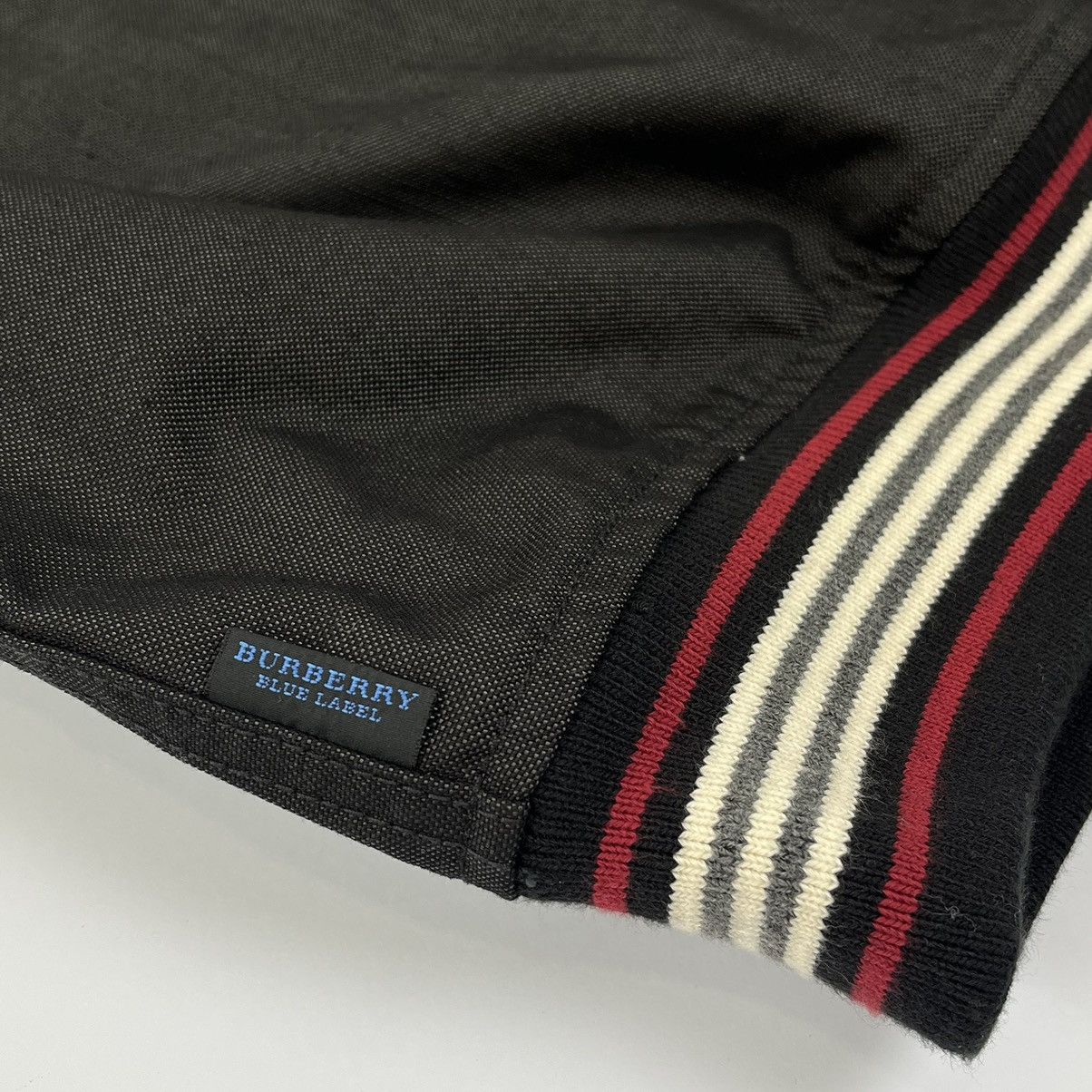 Burberry × Vintage Vintage Burberry blue label bomber jacket Size US M / EU 48-50 / 2 - 10 Thumbnail