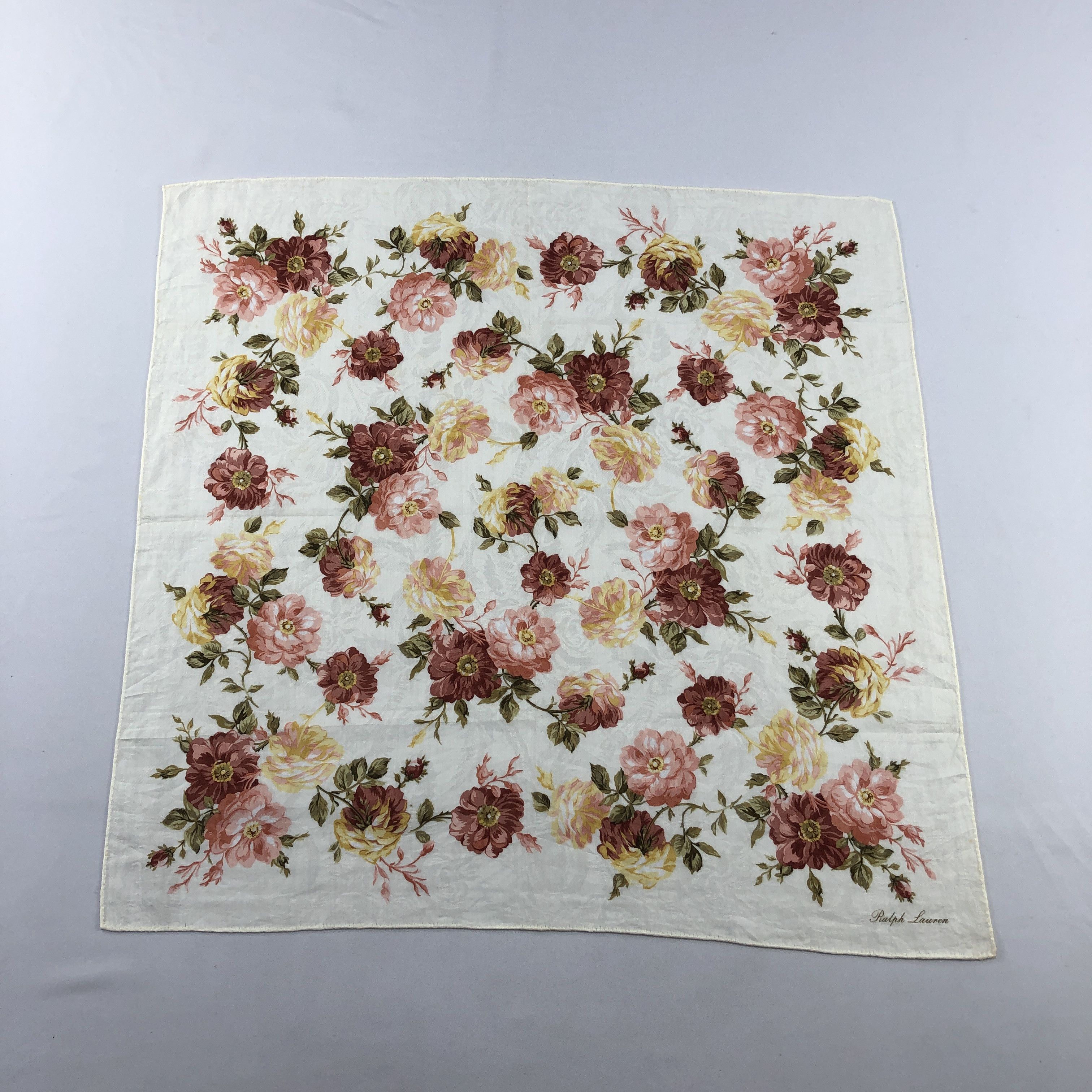 Ralph Lauren Ralph Lauren Handkerchief Neckerchief Bandana H3100 Size ONE SIZE - 1 Thumbnail