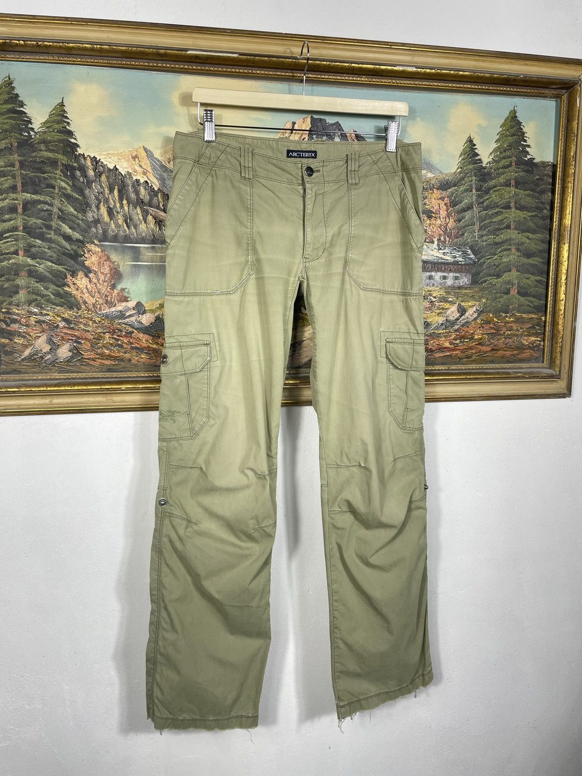 Arc'teryx × Vintage Arc’teryx vintage green khaki cargo trousers pants gorpcore Size 30" / US 8 / IT 44 - 2 Thumbnail