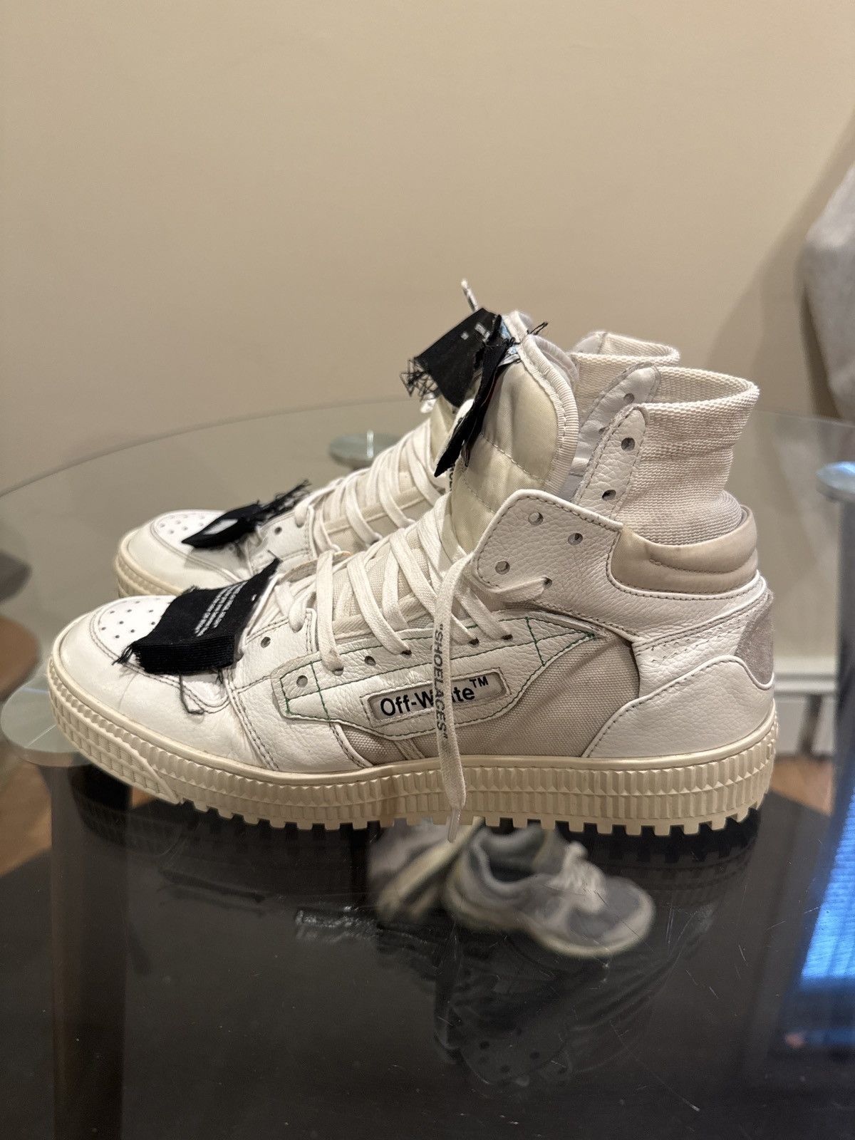 Off-White Off court Leather