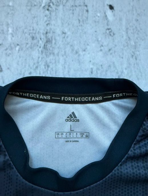 Adidas Adidas Manchester United Football Jersey 18/19 Third Kit Size US L / EU 52-54 / 3 - 4 Thumbnail