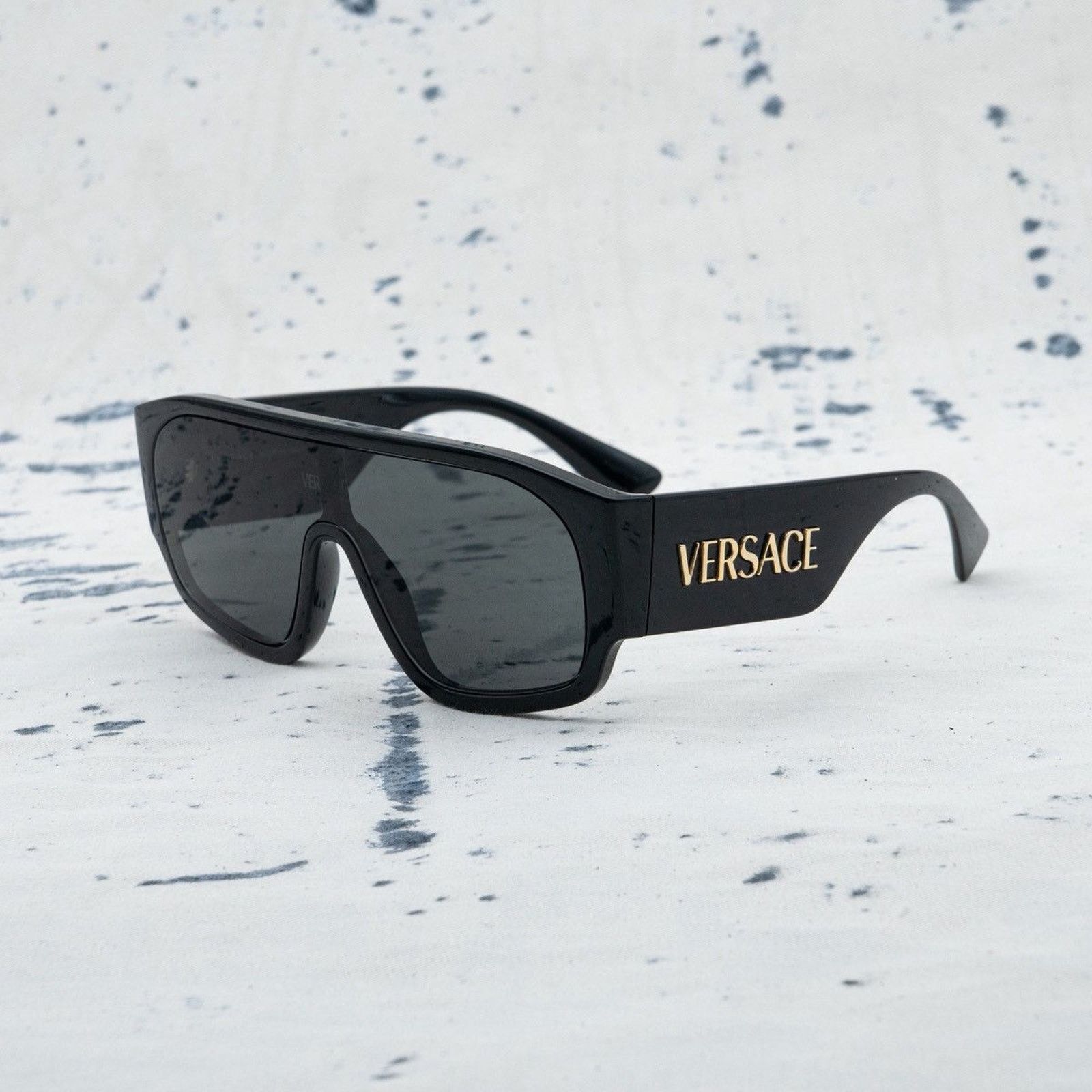Versace Versace gold signature logo black shield sunglasses Size ONE SIZE - 1 Thumbnail