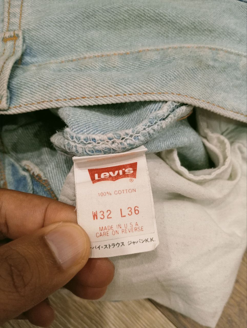 Levi's Vintage Clothing LEVIS VINTAGE CLOTHING 501 BLEACH JEANS Size US 32 / EU 48 - 8 Thumbnail