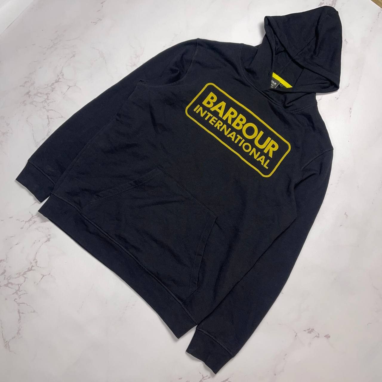 Barbour Barbour International Hoodie Big Logo Size L Vintage Black Size US L / EU 52-54 / 3 - 2 Thumbnail