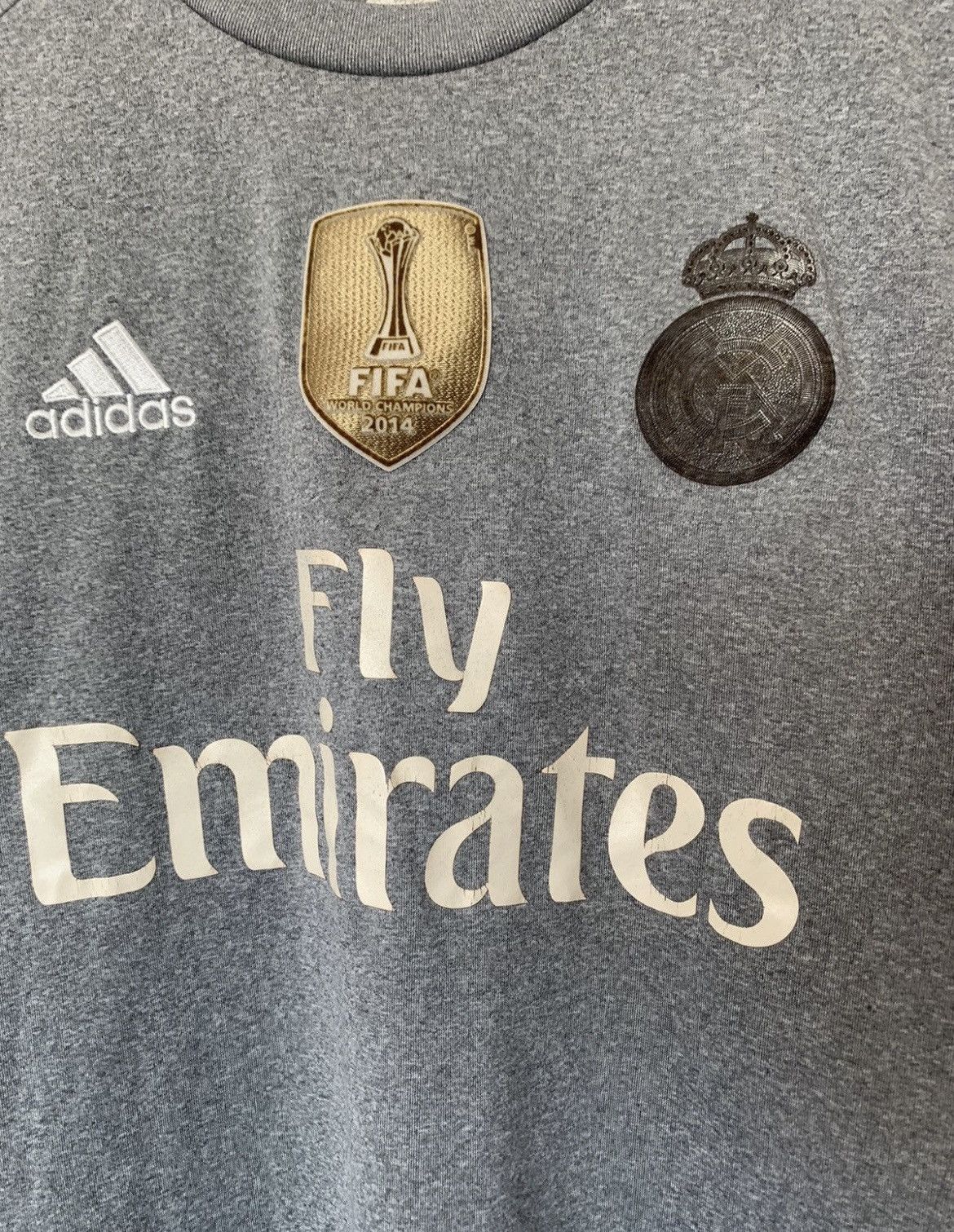 Adidas REAL MADRID ADIDAS 2015/2016 THIRD KIT SOCCER JERSEY Size US S / EU 44-46 / 1 - 2 Thumbnail