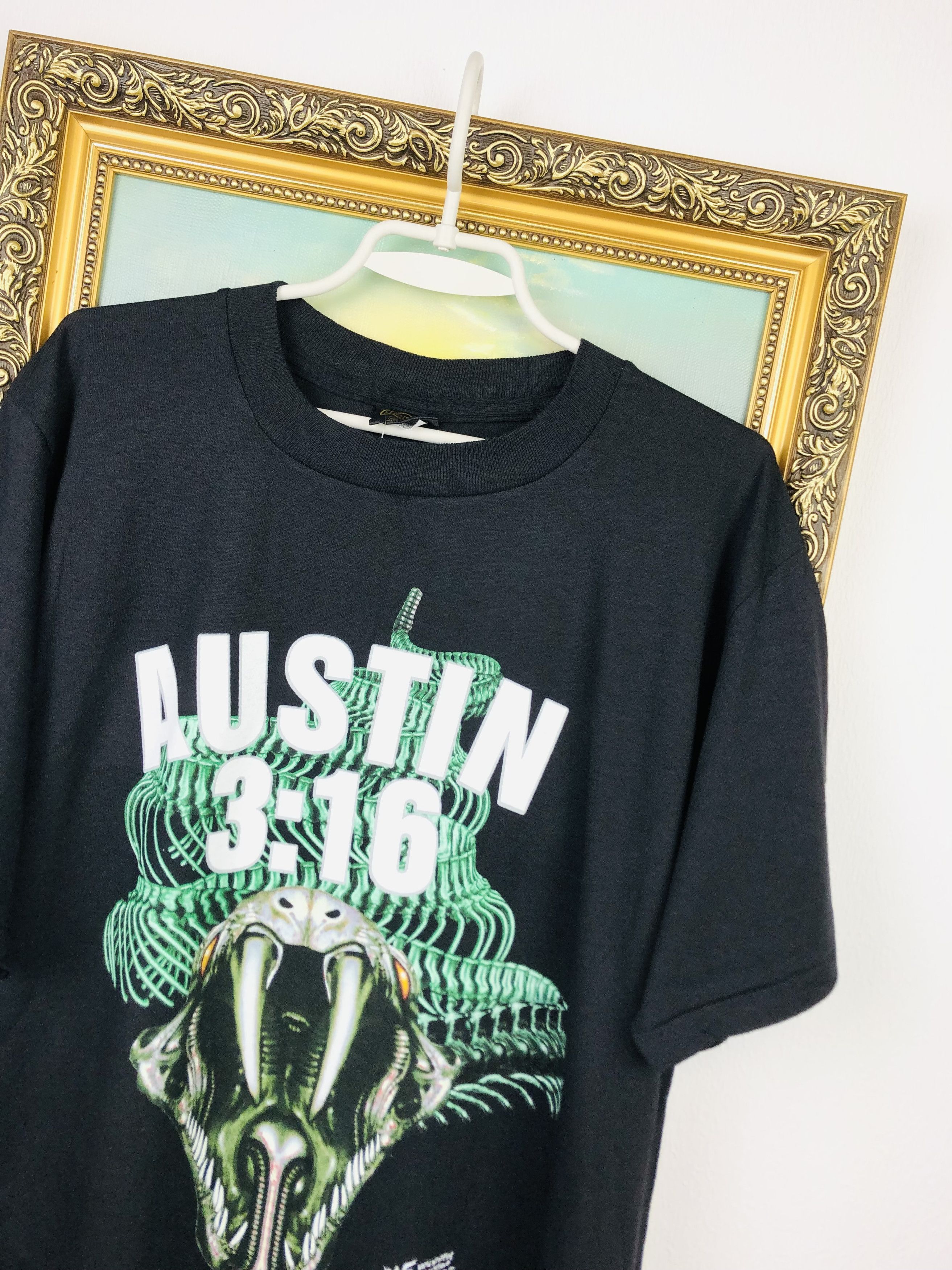 Vintage Vintage Stone Cold Austin Dont Trust Anybody WWE Shirt Tee Size US L / EU 52-54 / 3 - 6 Thumbnail