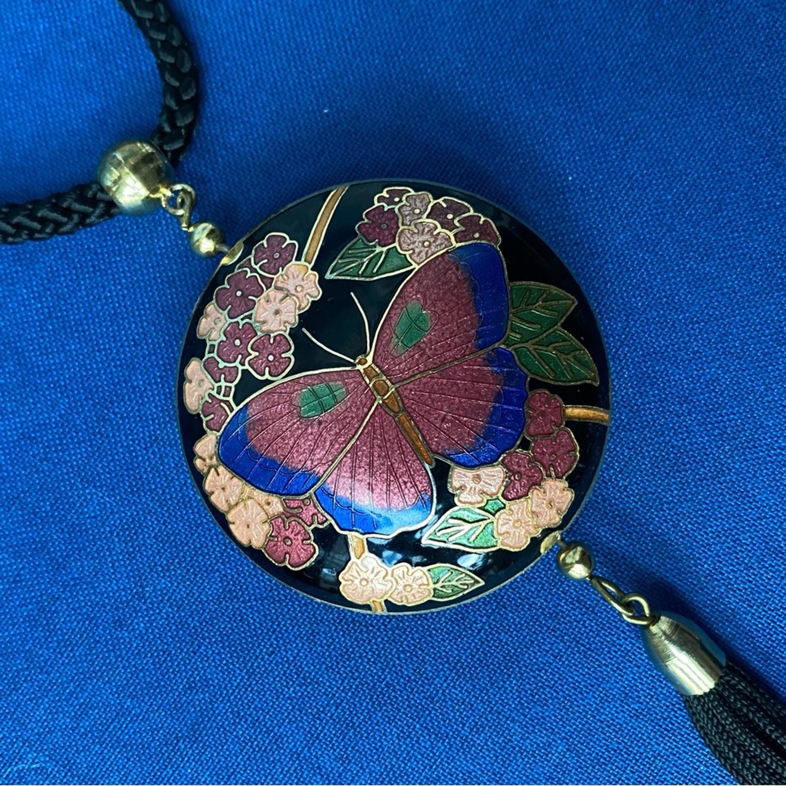 Vintage Vintage Cloisonné Butterfly Pendant Tassel Necklace 70s 80s Size ONE SIZE - 6 Thumbnail