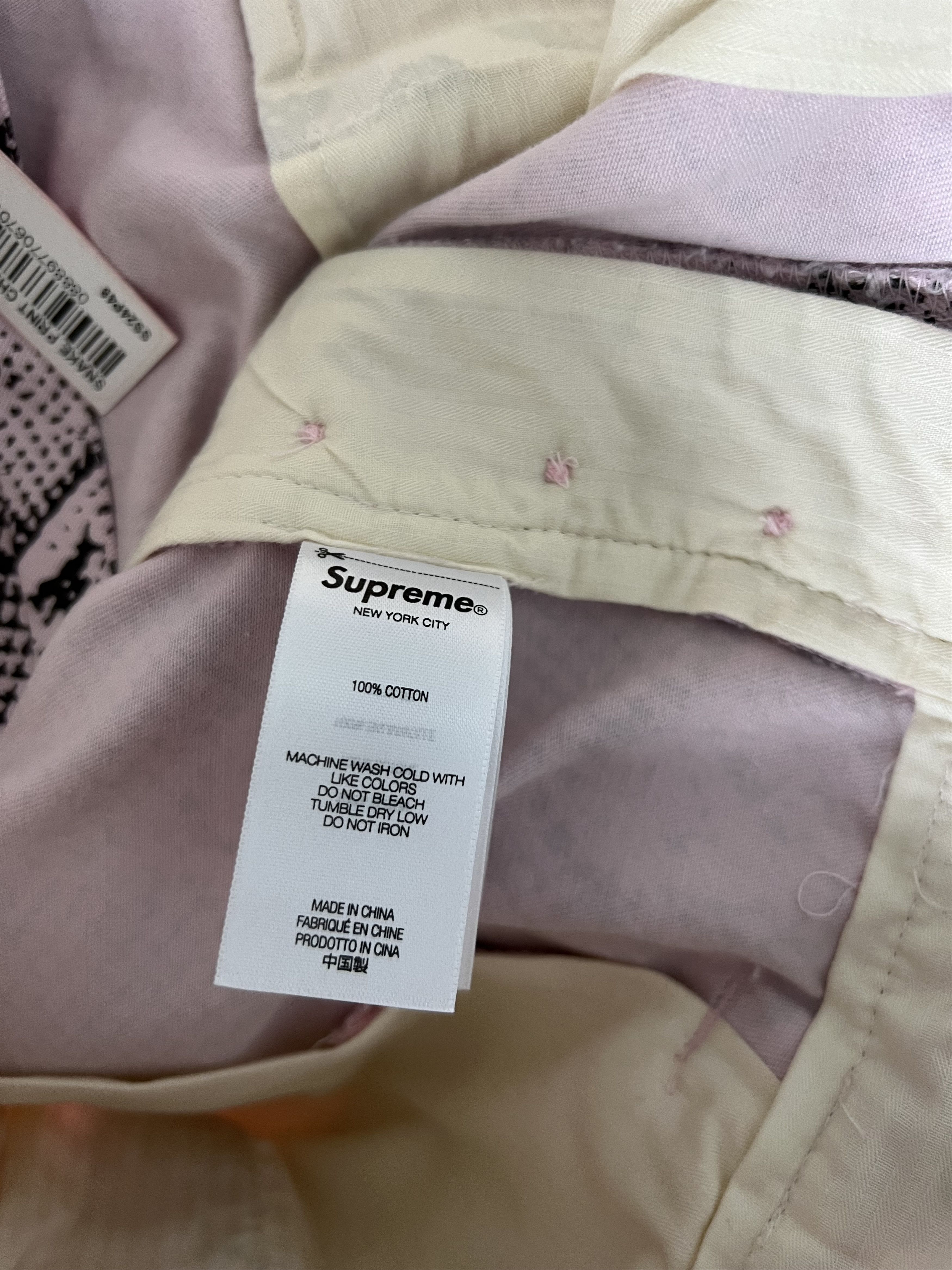 パンツ Supreme Snake Print Chino Pant Pale Pink Supreme Supreme Snake Print Chino Pant in Pale Pink | Grailed