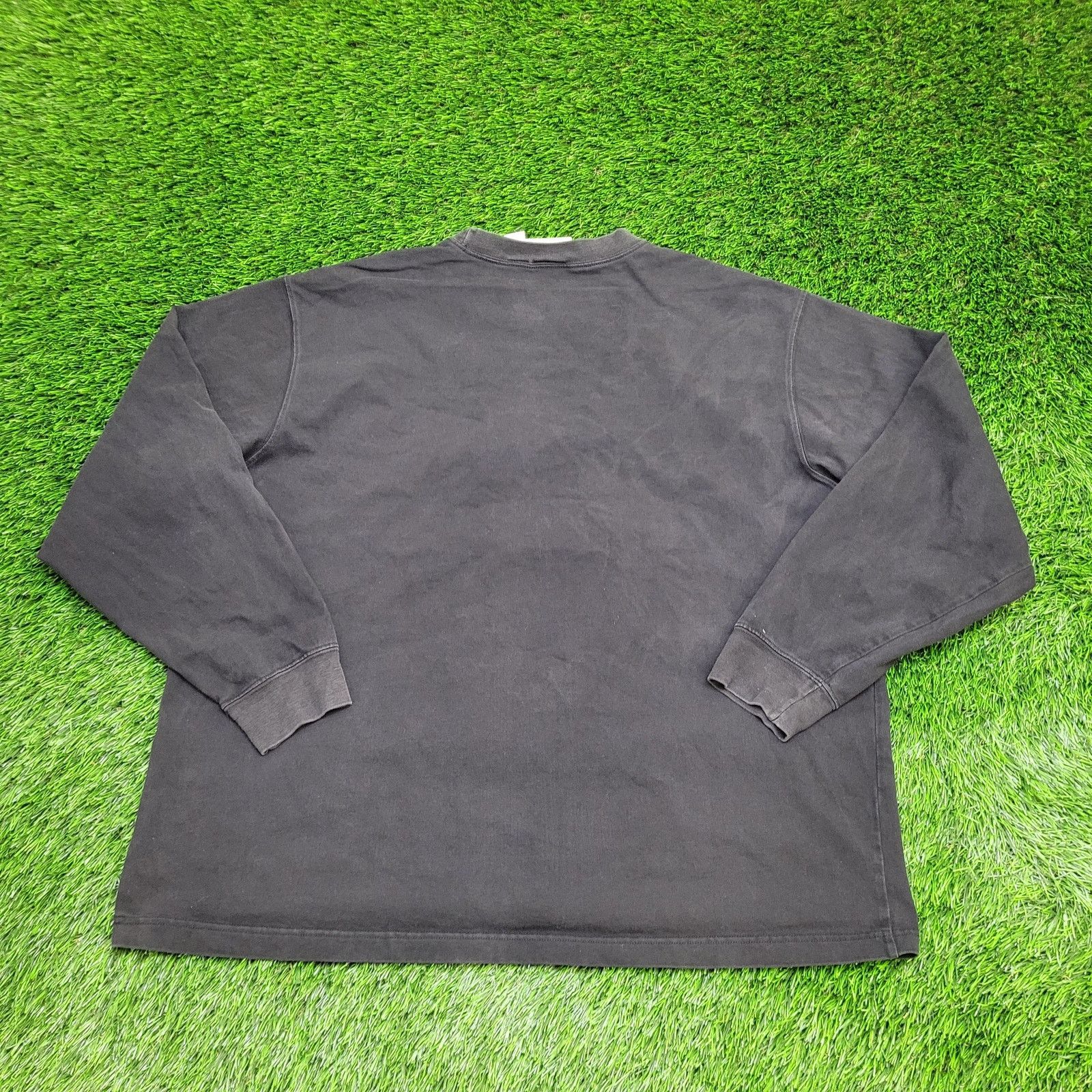 Other Vintage 1994 Looney-Tunes Bugs Bunny Sweatshirt 2XL 26x27 Size US XXL / EU 58 / 5 - 7 Thumbnail